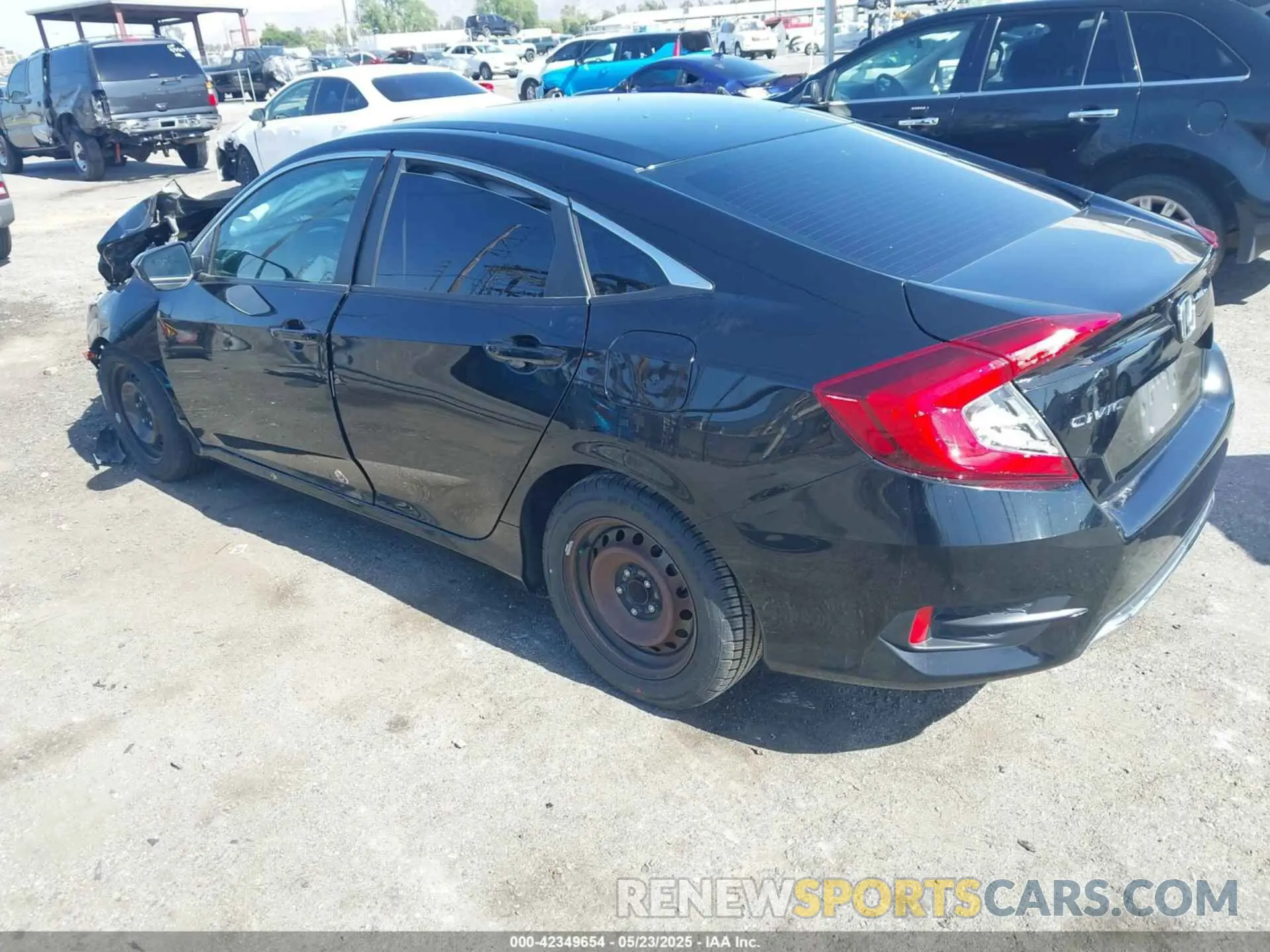 3 Photograph of a damaged car 2HGFC2F69KH531884 HONDA CIVIC 2019