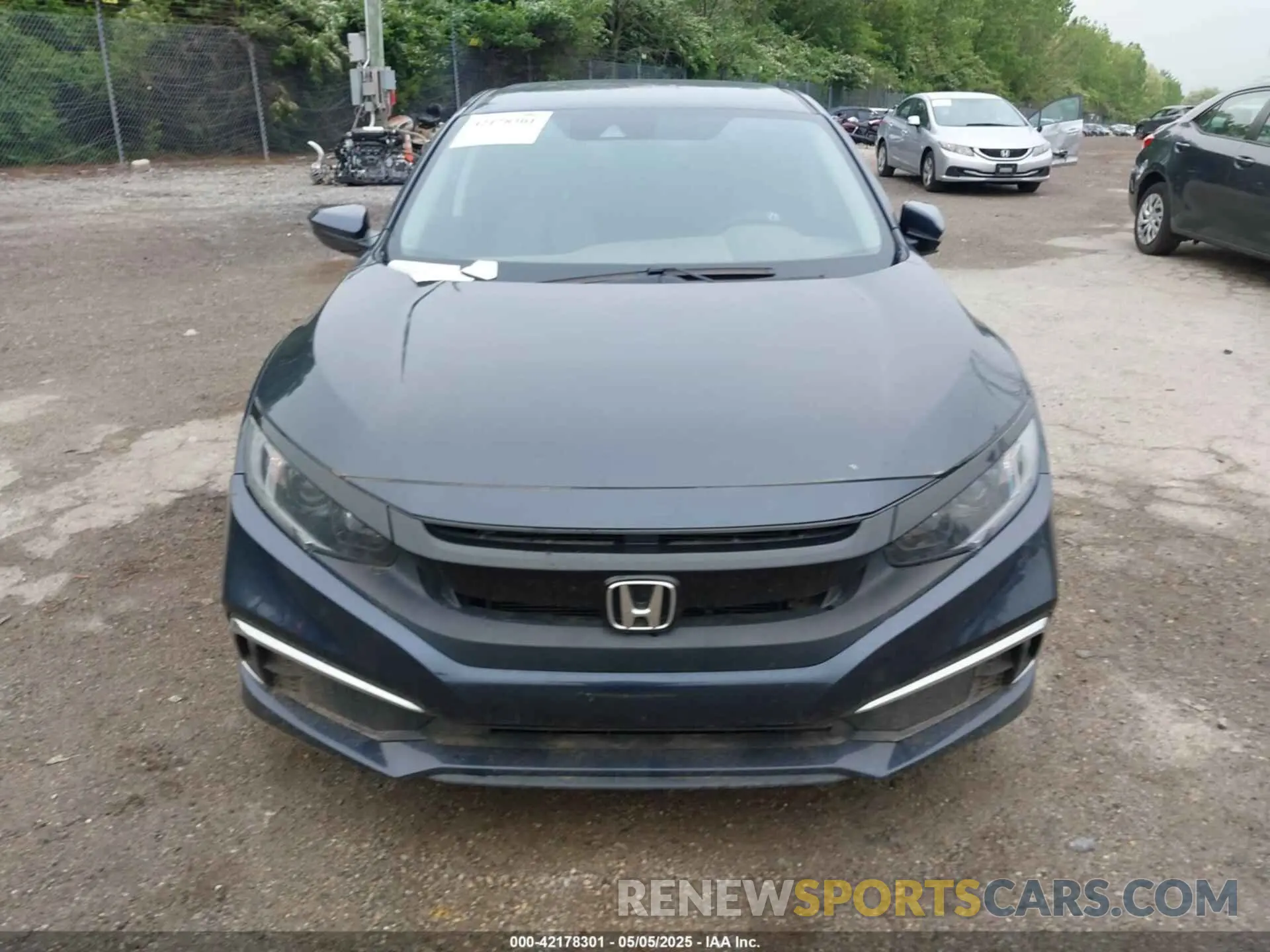 12 Photograph of a damaged car 2HGFC2F69KH533618 HONDA CIVIC 2019