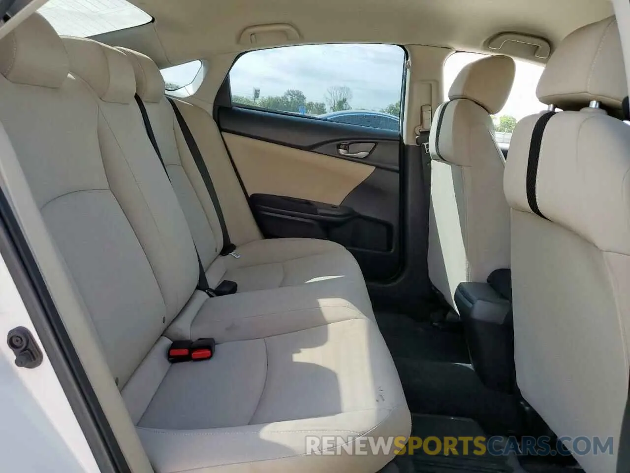 10 Photograph of a damaged car 2HGFC2F69KH552783 HONDA CIVIC 2019