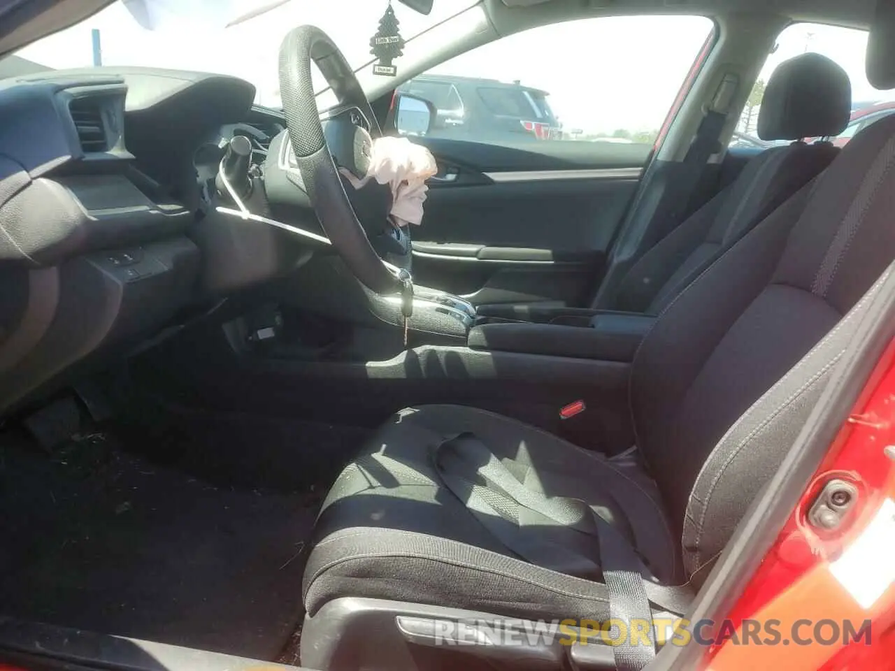 7 Photograph of a damaged car 2HGFC2F69KH560883 HONDA CIVIC 2019
