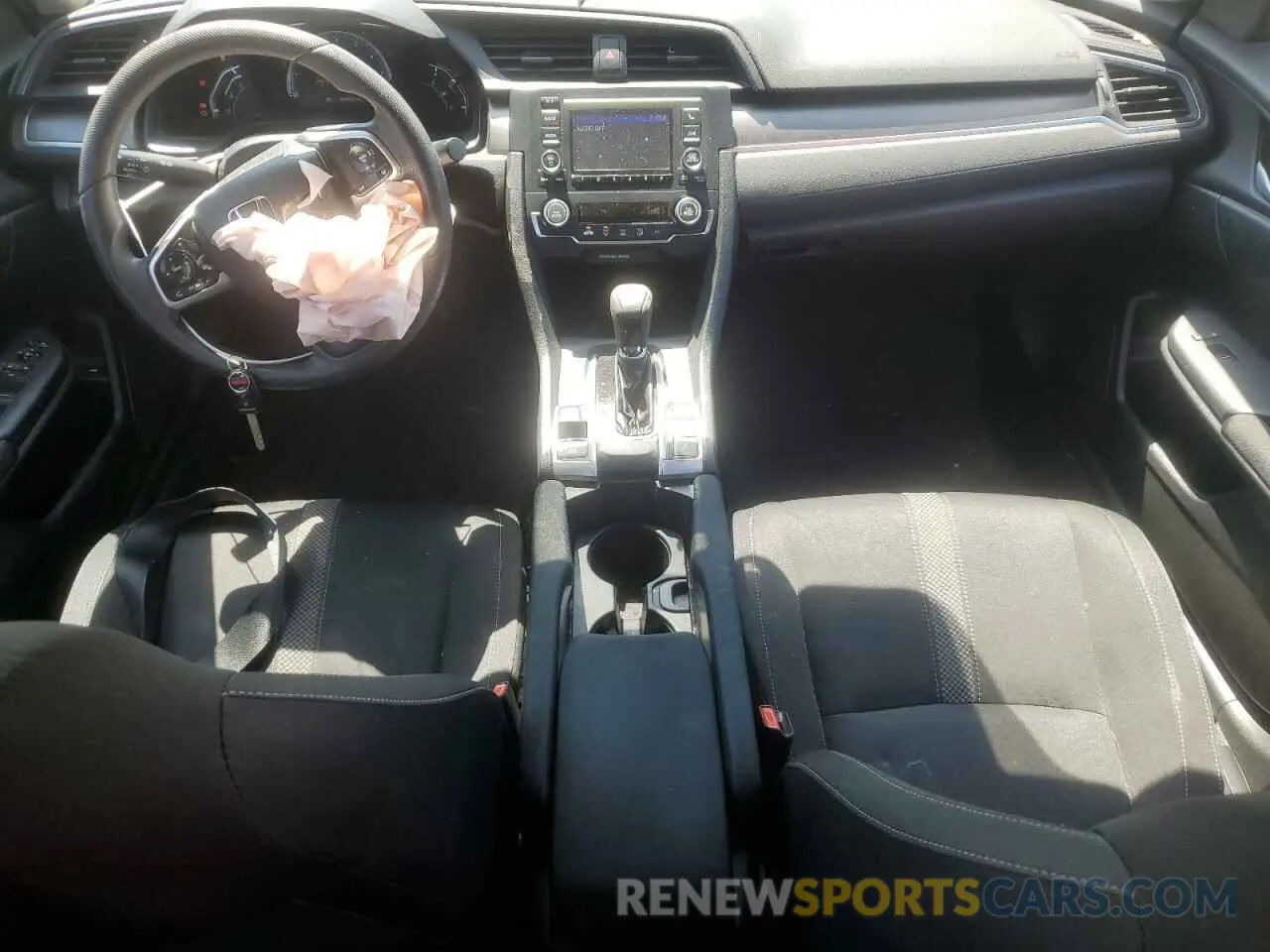 8 Photograph of a damaged car 2HGFC2F69KH560883 HONDA CIVIC 2019