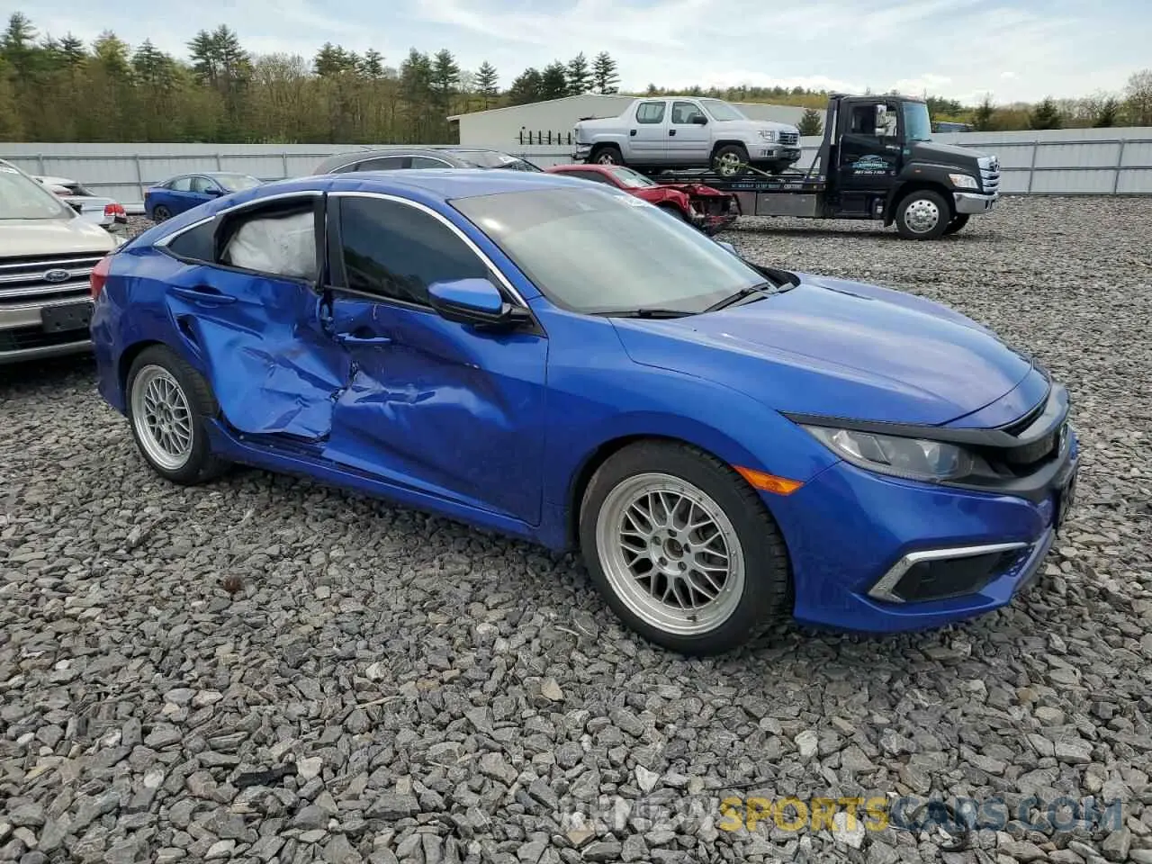 4 Photograph of a damaged car 2HGFC2F69KH585914 HONDA CIVIC 2019