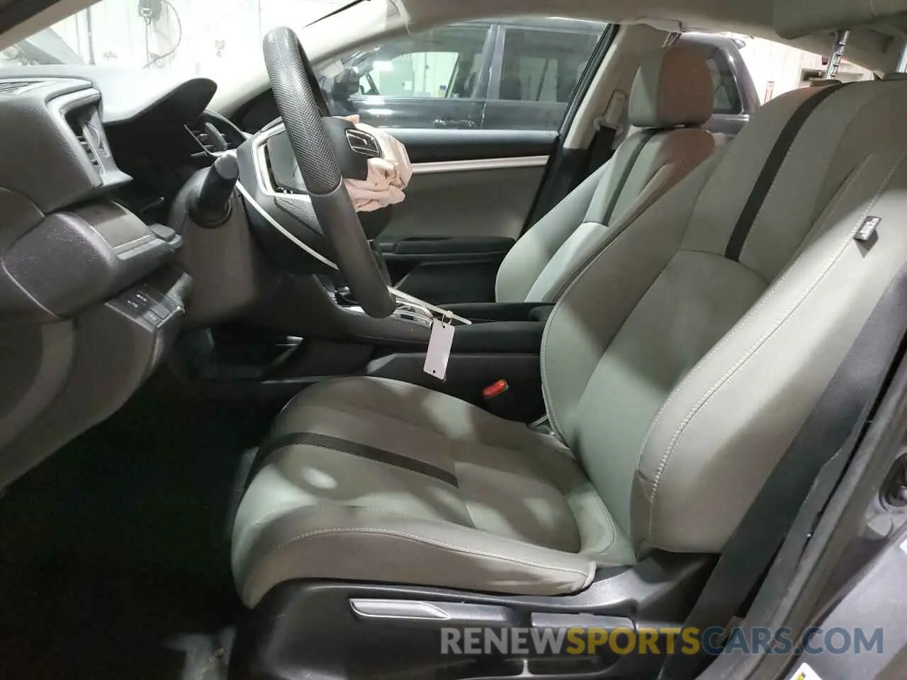 7 Photograph of a damaged car 2HGFC2F69KH596718 HONDA CIVIC 2019