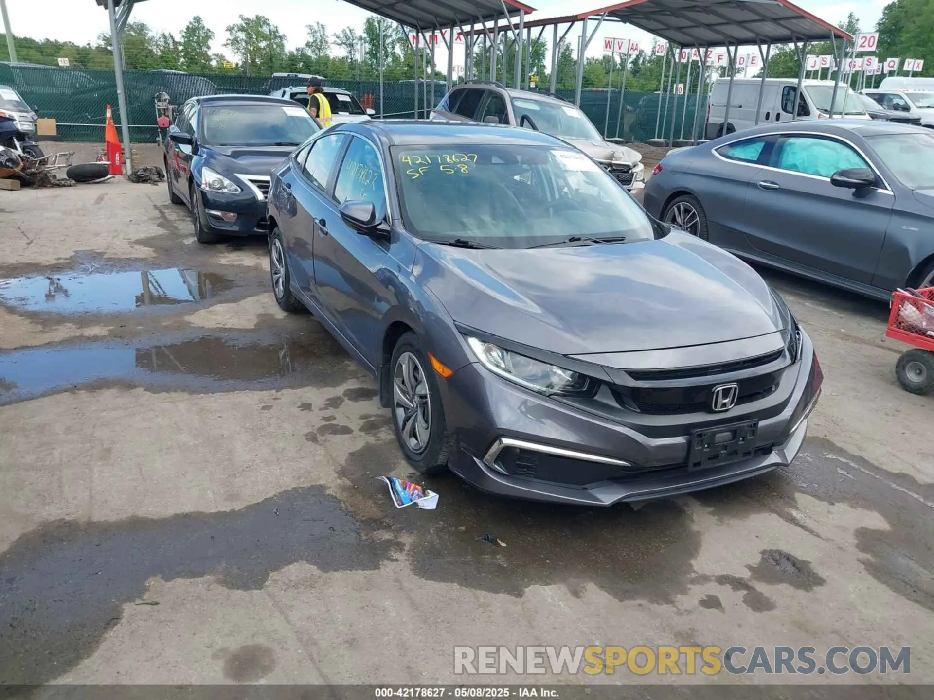 1 Photograph of a damaged car 2HGFC2F6XKH502913 HONDA CIVIC 2019