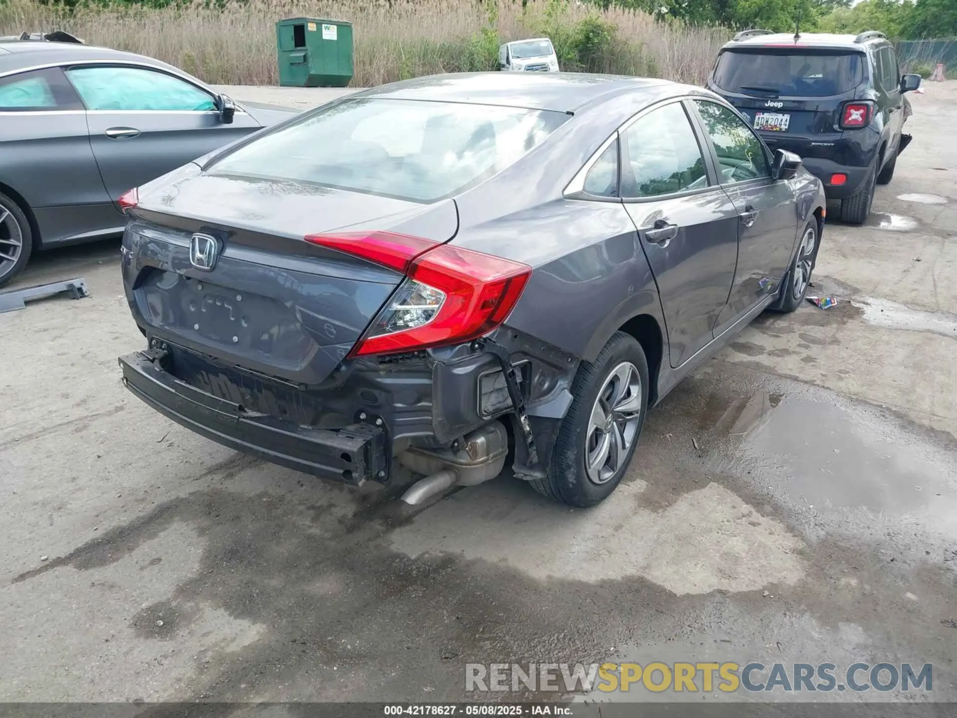 4 Photograph of a damaged car 2HGFC2F6XKH502913 HONDA CIVIC 2019