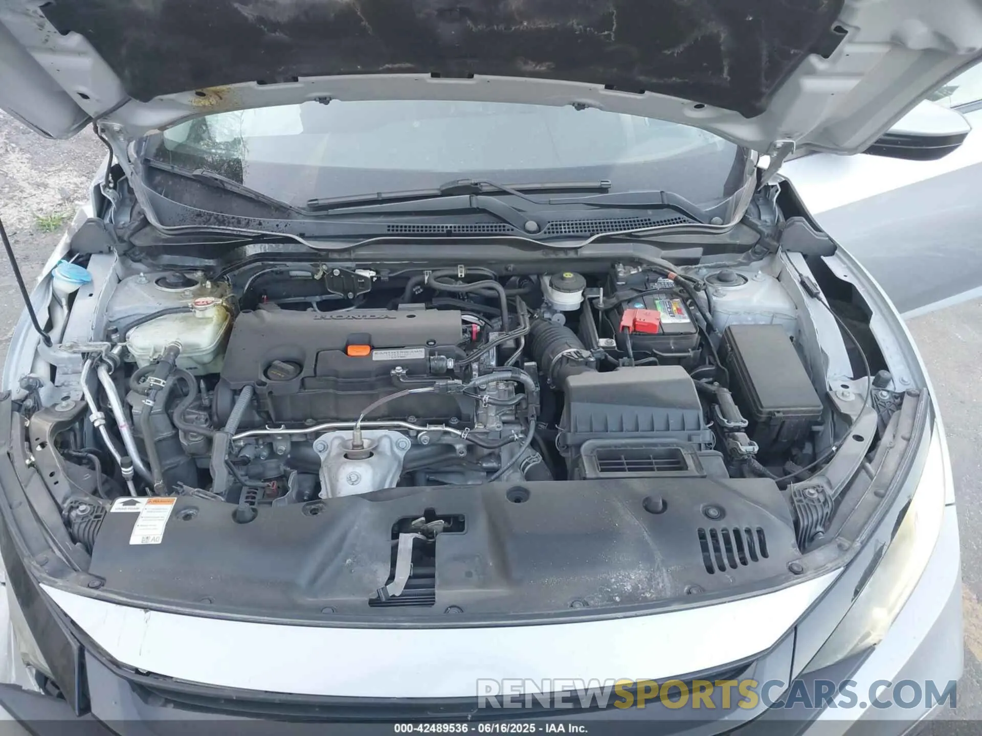 10 Photograph of a damaged car 2HGFC2F6XKH514592 HONDA CIVIC 2019