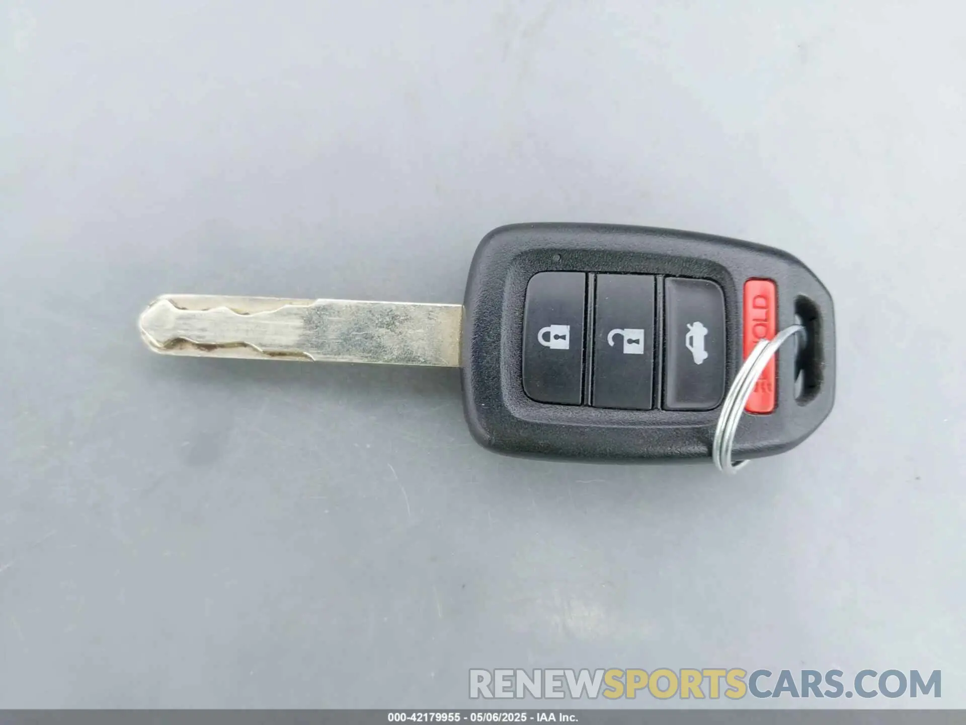 11 Photograph of a damaged car 2HGFC2F6XKH525382 HONDA CIVIC 2019
