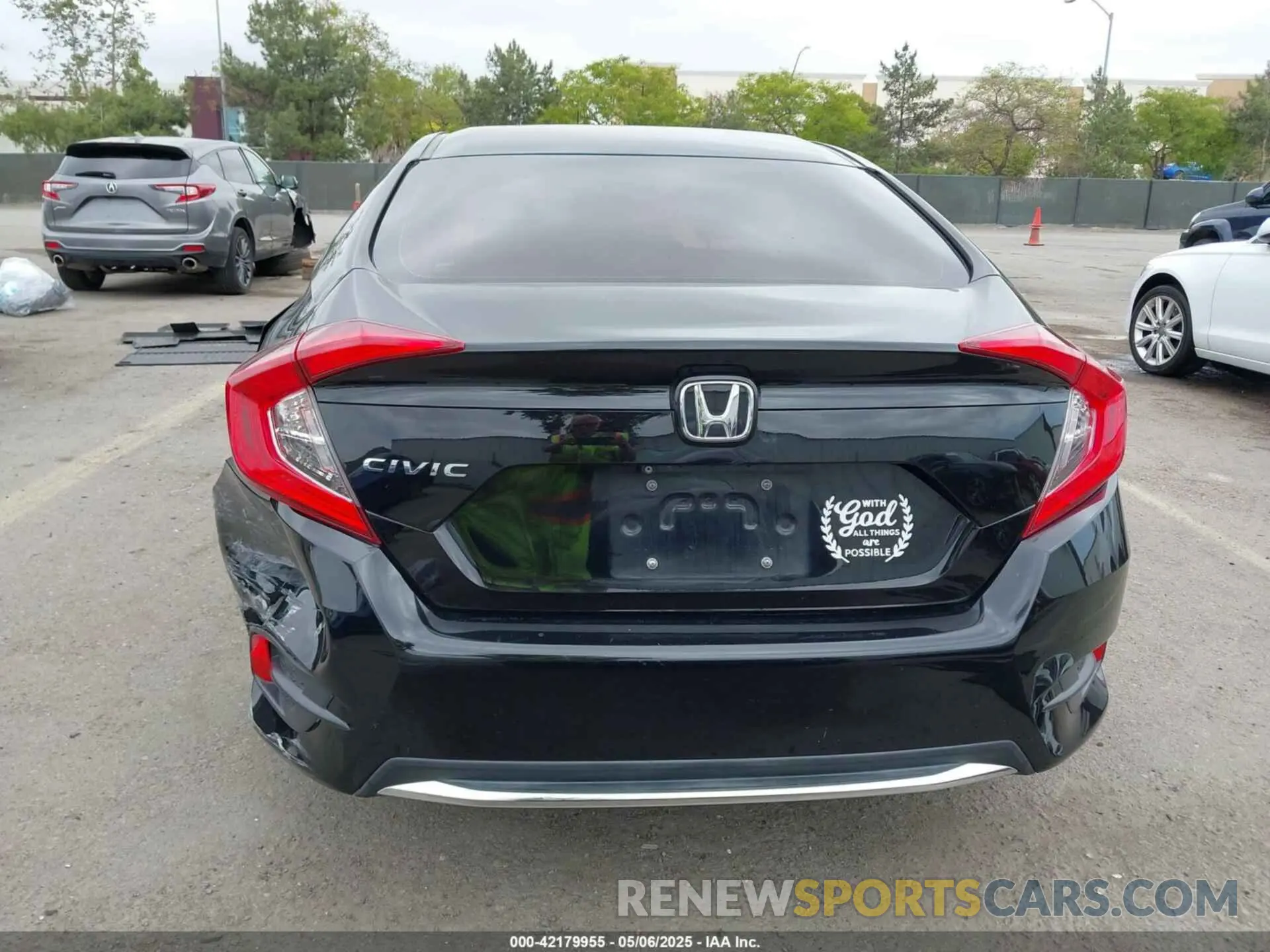 17 Photograph of a damaged car 2HGFC2F6XKH525382 HONDA CIVIC 2019