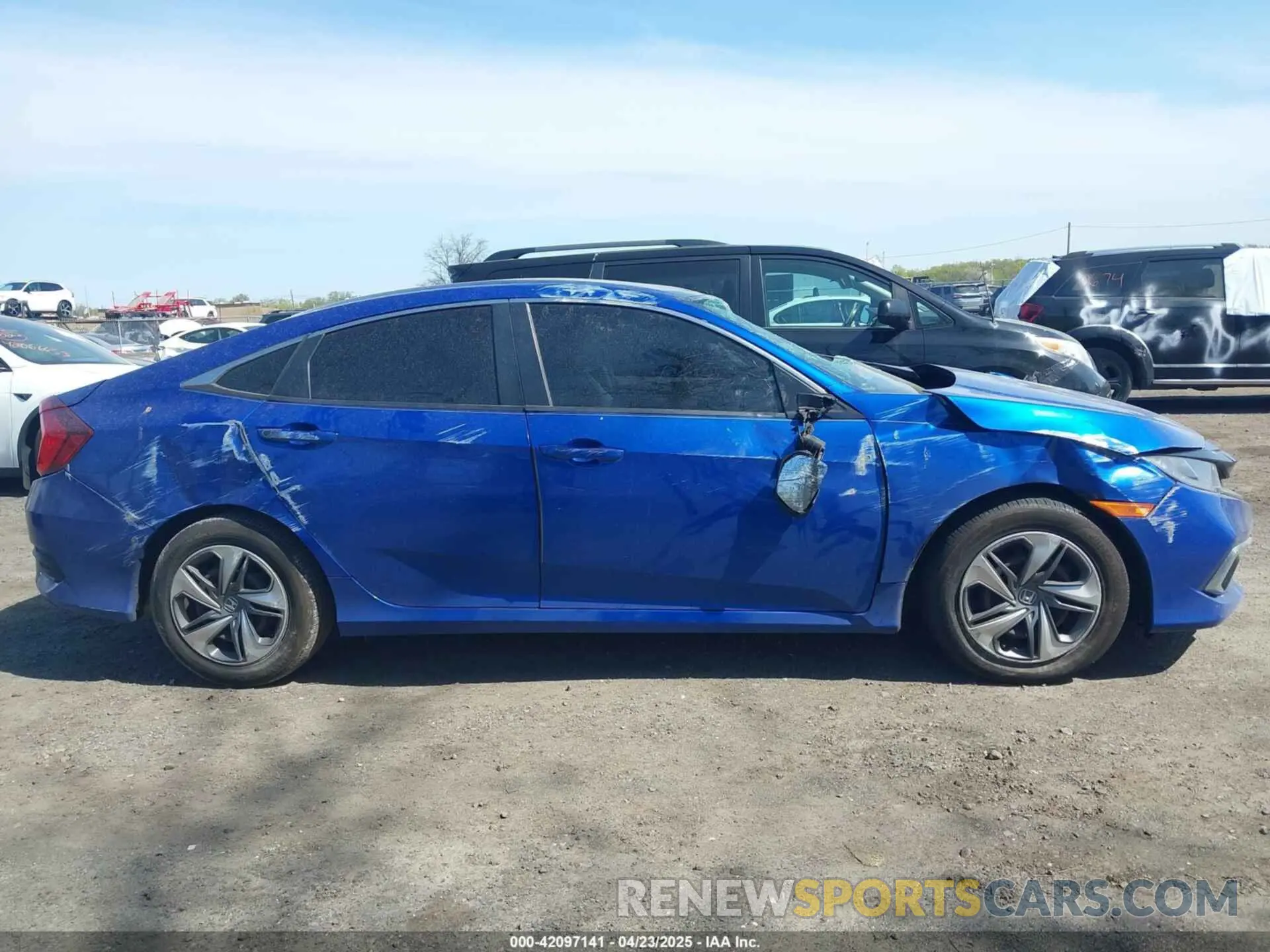 13 Photograph of a damaged car 2HGFC2F6XKH540397 HONDA CIVIC 2019