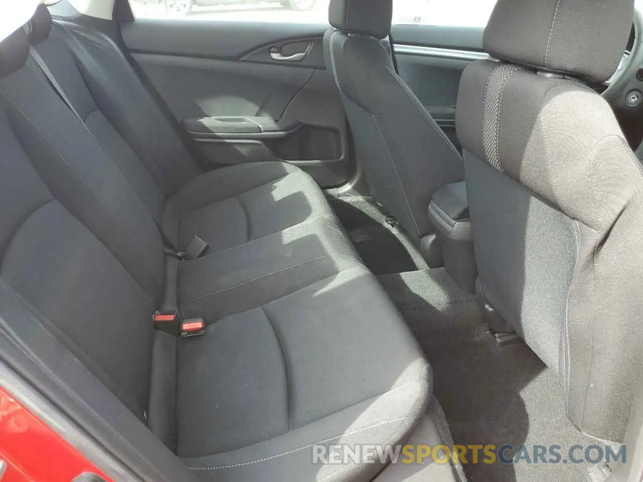 10 Photograph of a damaged car 2HGFC2F6XKH543204 HONDA CIVIC 2019