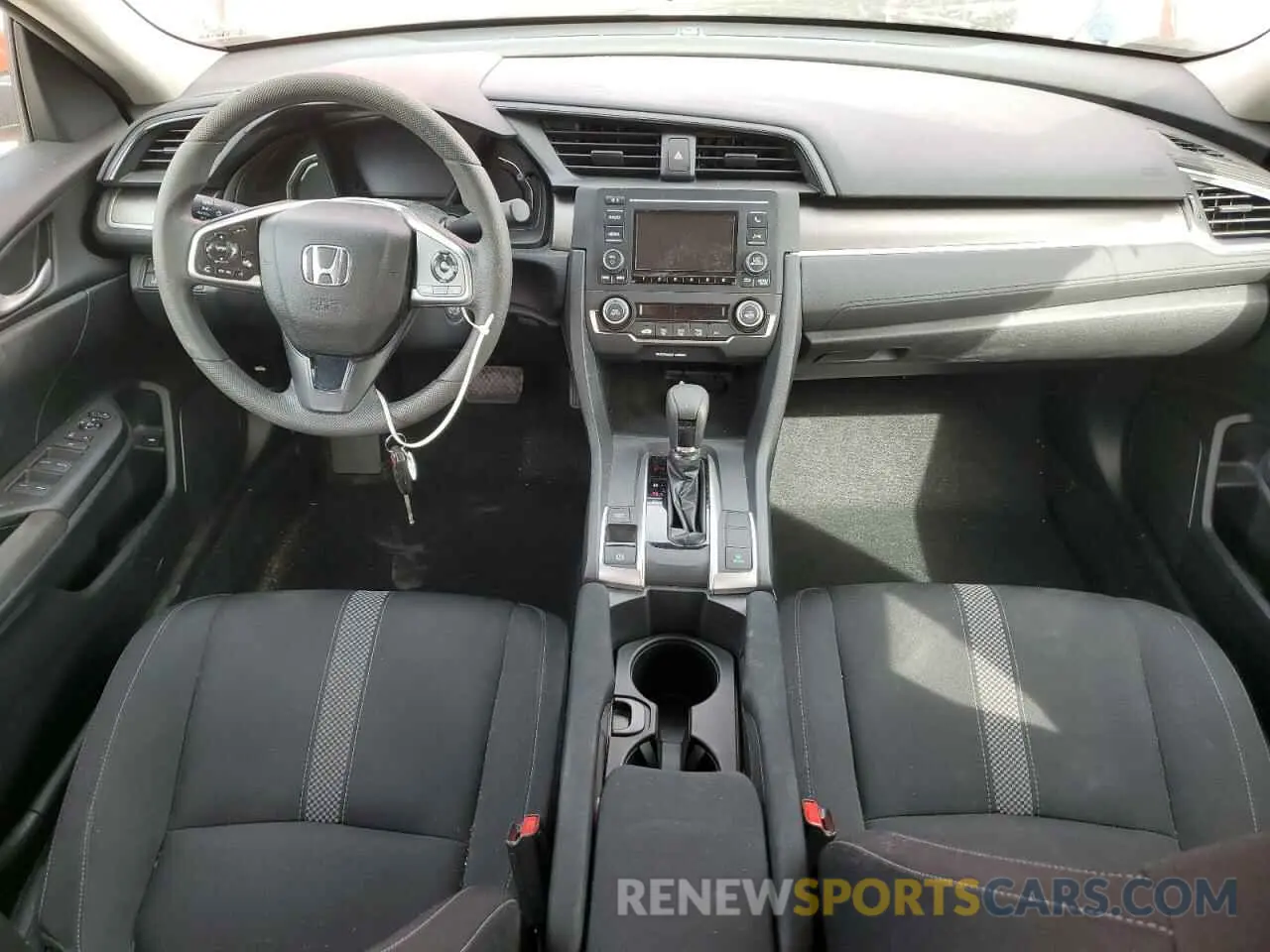 8 Photograph of a damaged car 2HGFC2F6XKH543204 HONDA CIVIC 2019