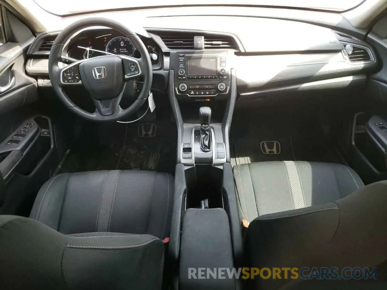 8 Photograph of a damaged car 2HGFC2F6XKH563002 HONDA CIVIC 2019