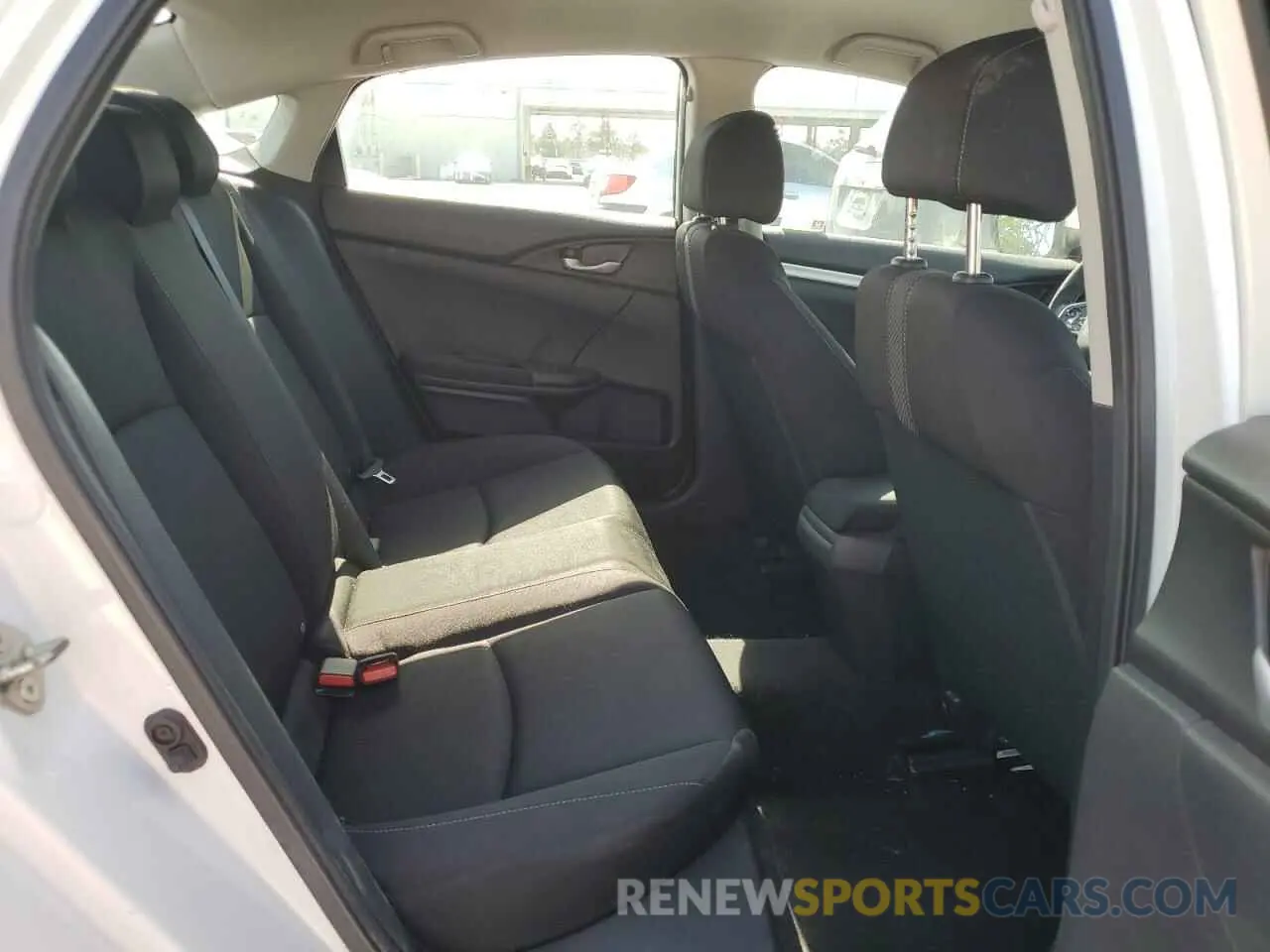 10 Photograph of a damaged car 2HGFC2F6XKH599885 HONDA CIVIC 2019