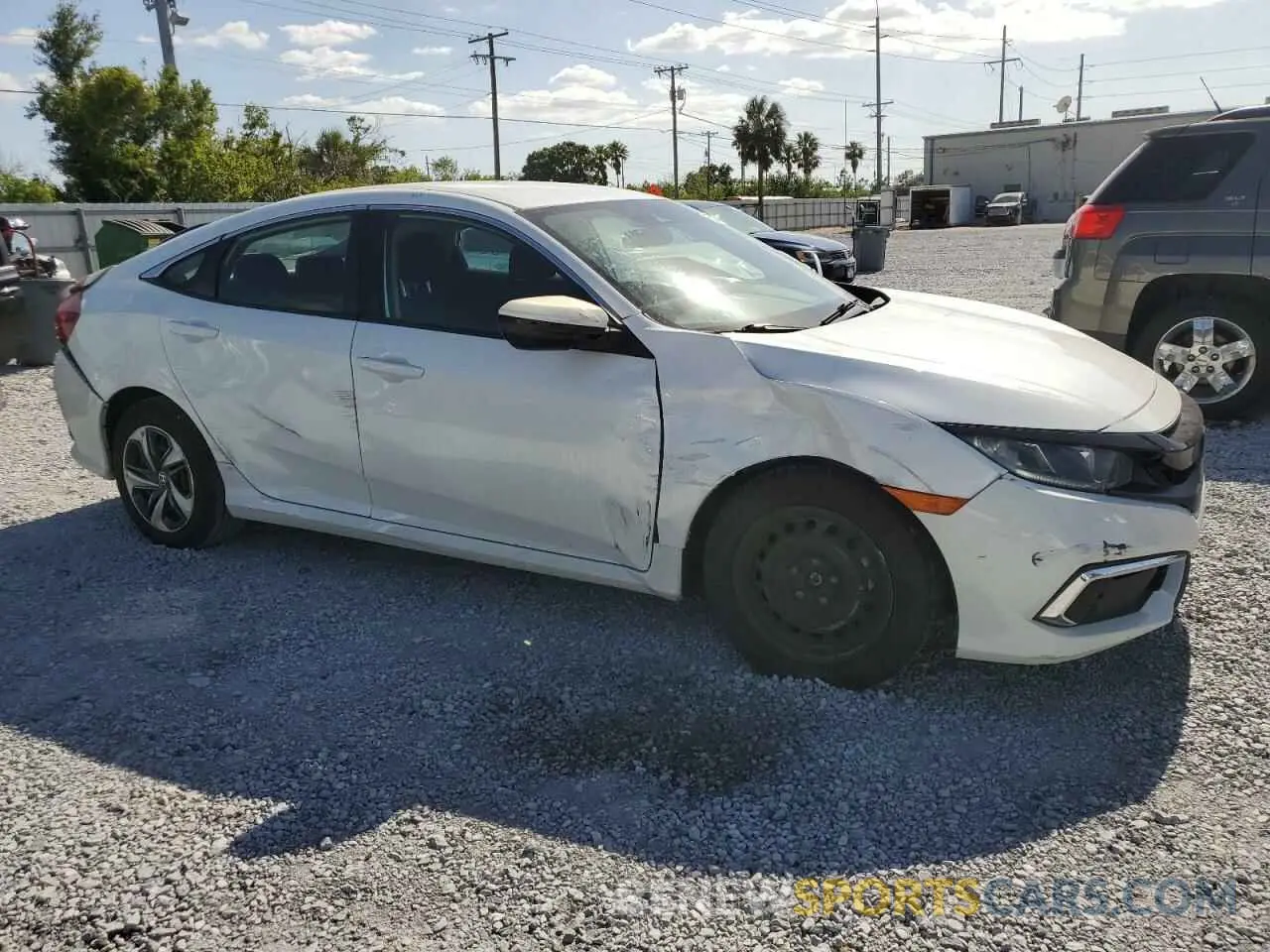 4 Photograph of a damaged car 2HGFC2F6XKH599885 HONDA CIVIC 2019