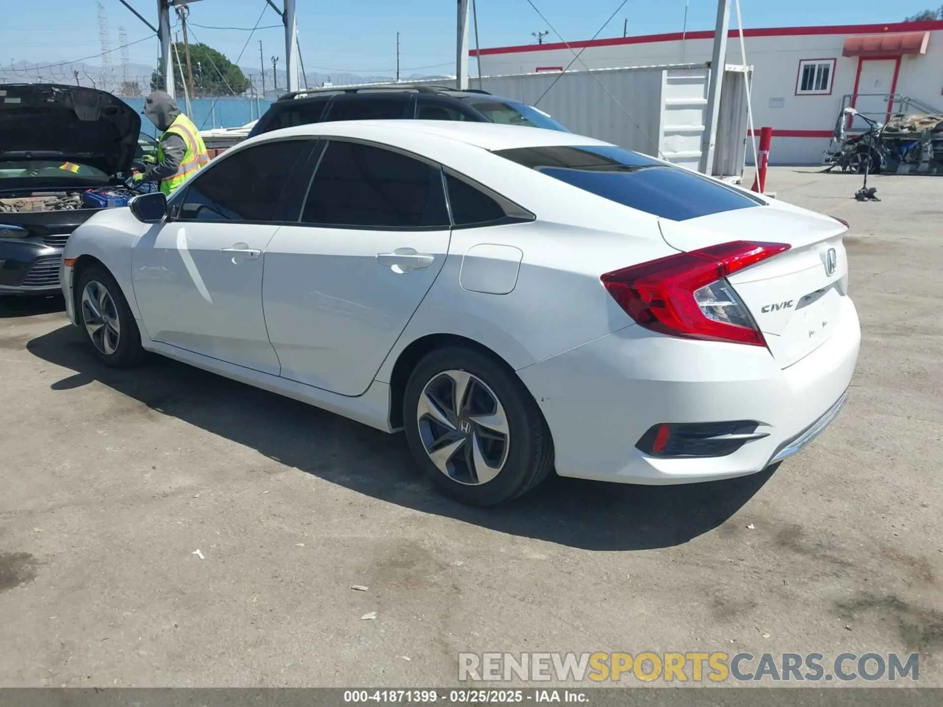 3 Photograph of a damaged car 2HGFC2F6XKH600677 HONDA CIVIC 2019