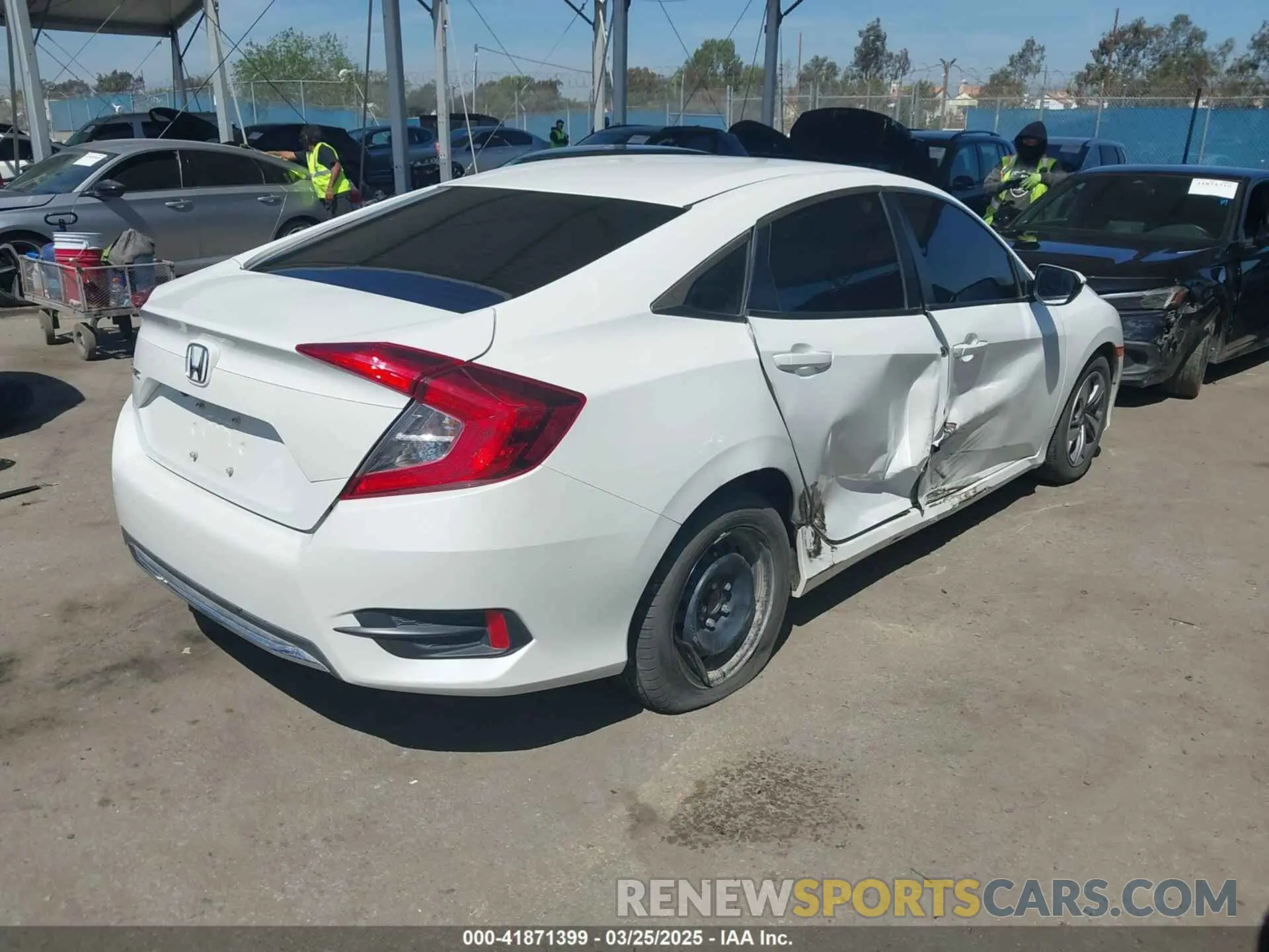 4 Photograph of a damaged car 2HGFC2F6XKH600677 HONDA CIVIC 2019