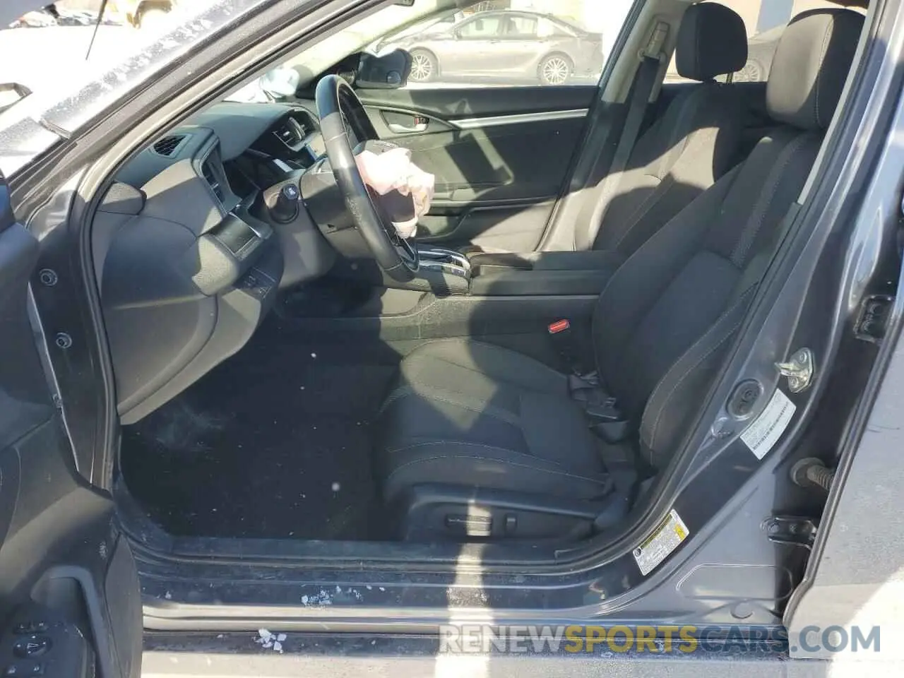 7 Photograph of a damaged car 2HGFC2F73KH039411 HONDA CIVIC 2019