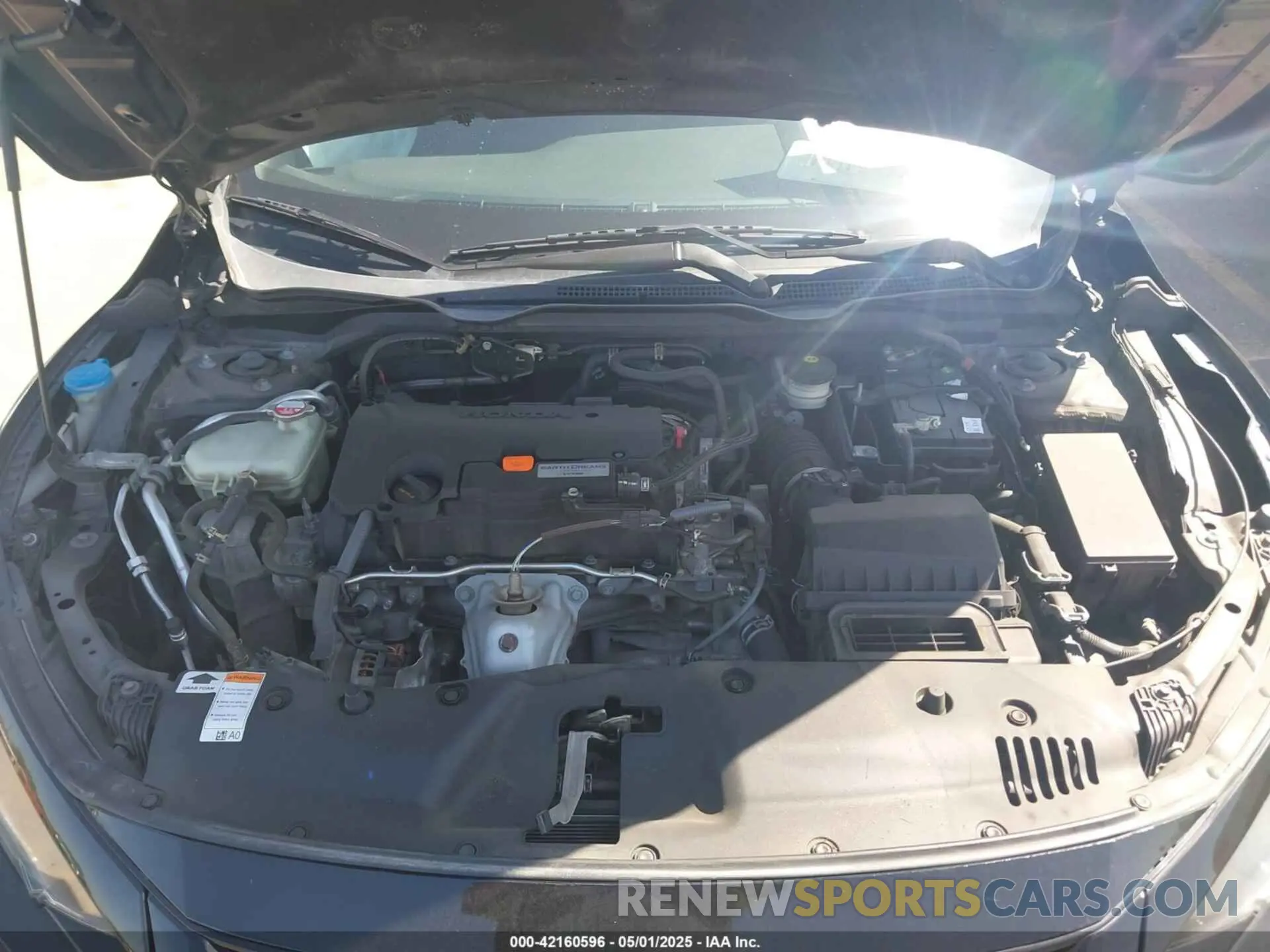 10 Photograph of a damaged car 2HGFC2F80KH525781 HONDA CIVIC 2019