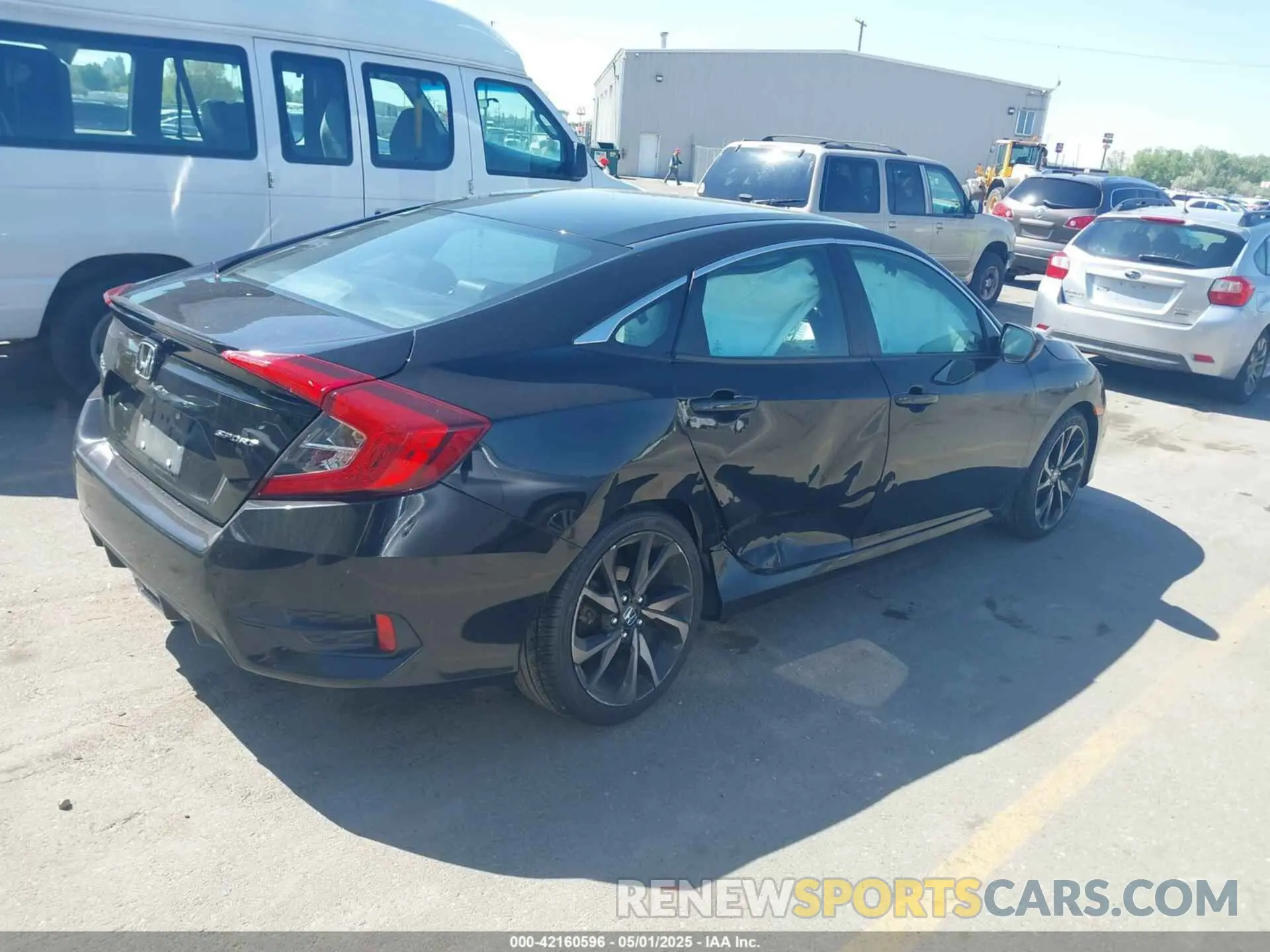 4 Photograph of a damaged car 2HGFC2F80KH525781 HONDA CIVIC 2019