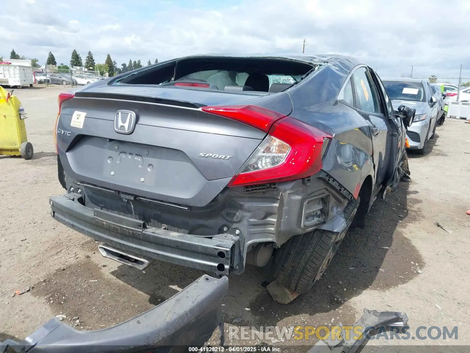 4 Photograph of a damaged car 2HGFC2F80KH530561 HONDA CIVIC 2019