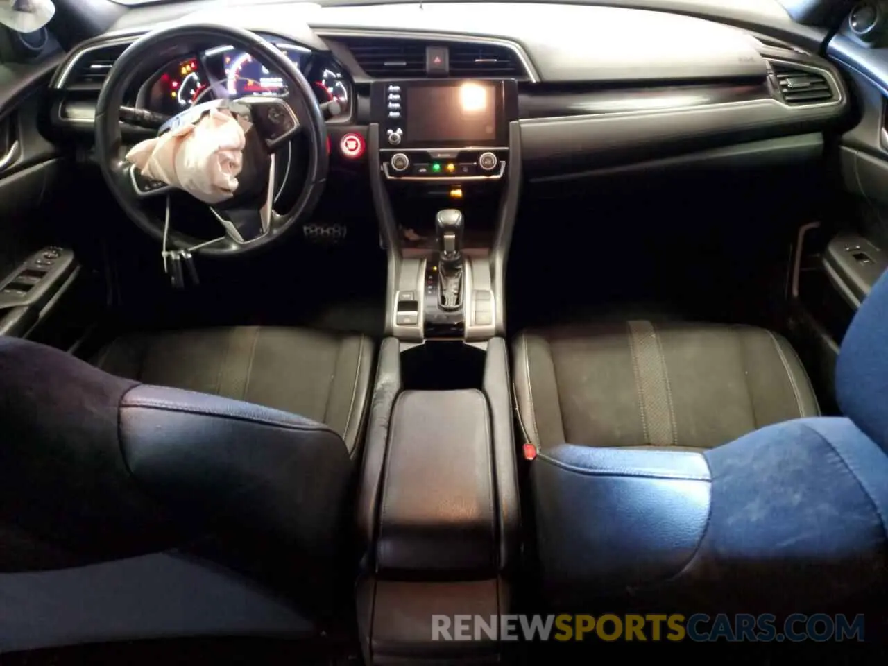 8 Photograph of a damaged car 2HGFC2F80KH536070 HONDA CIVIC 2019
