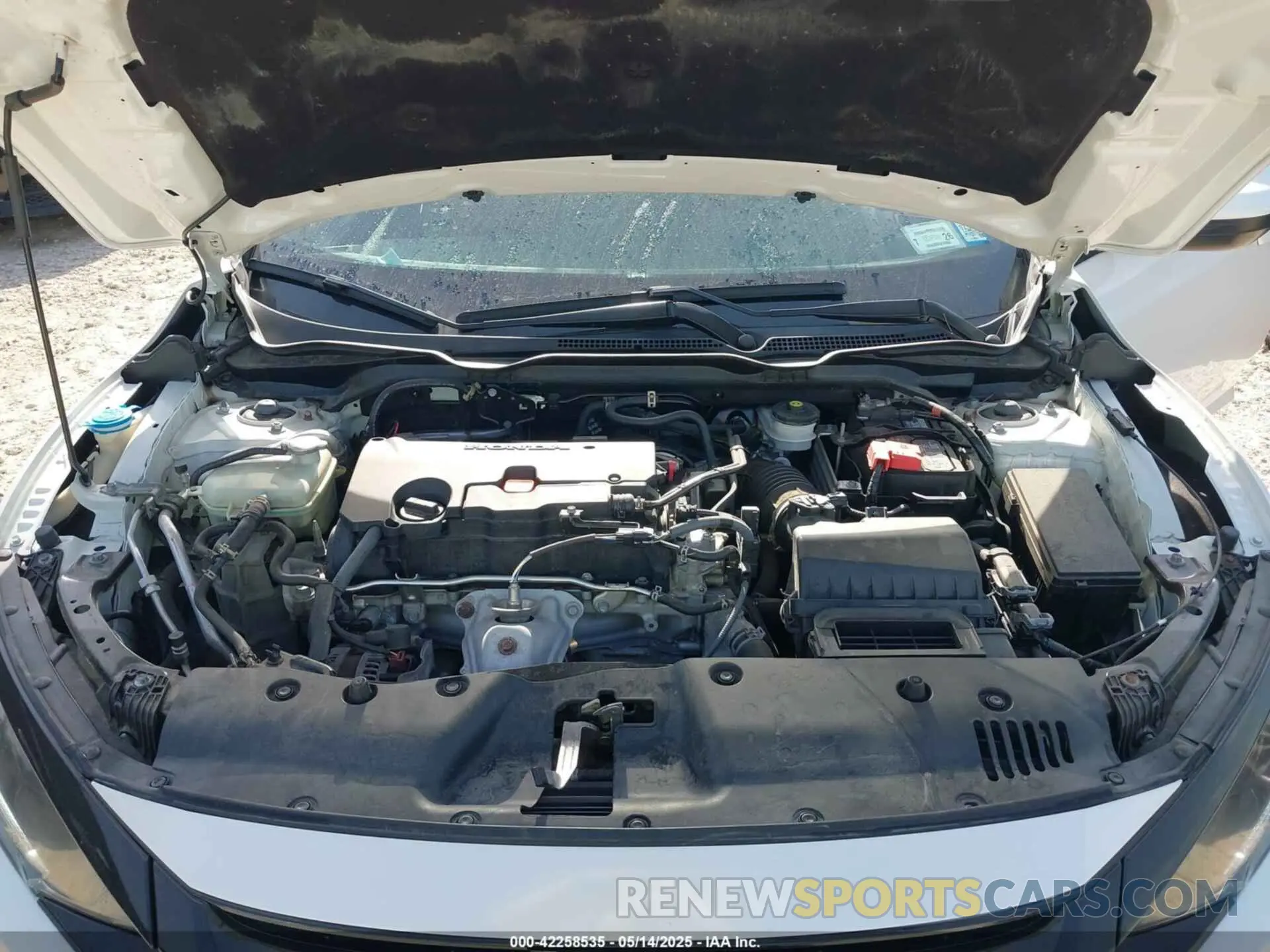 10 Photograph of a damaged car 2HGFC2F80KH539437 HONDA CIVIC 2019