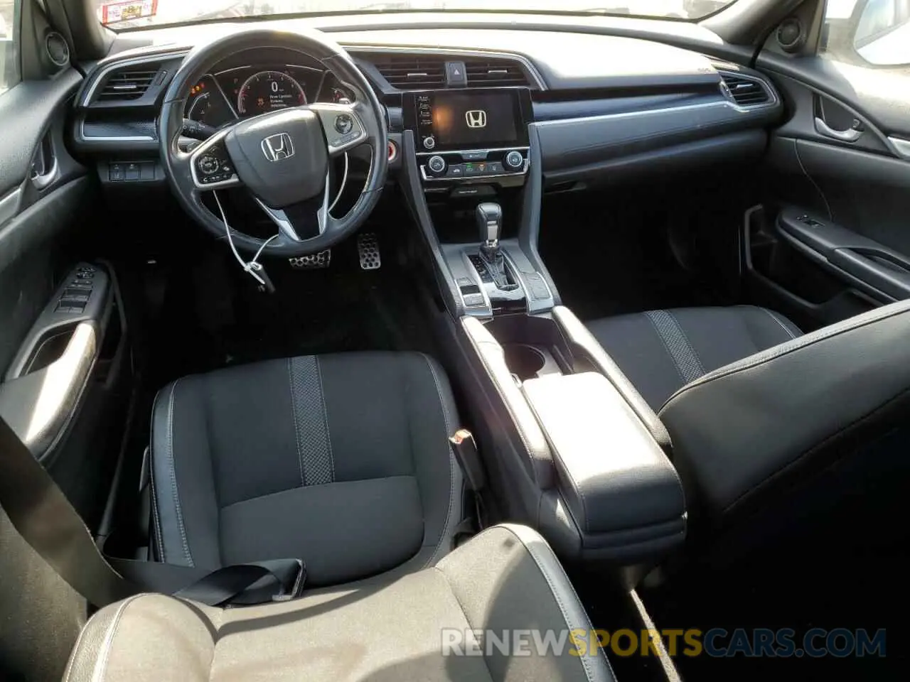 8 Photograph of a damaged car 2HGFC2F80KH545089 HONDA CIVIC 2019