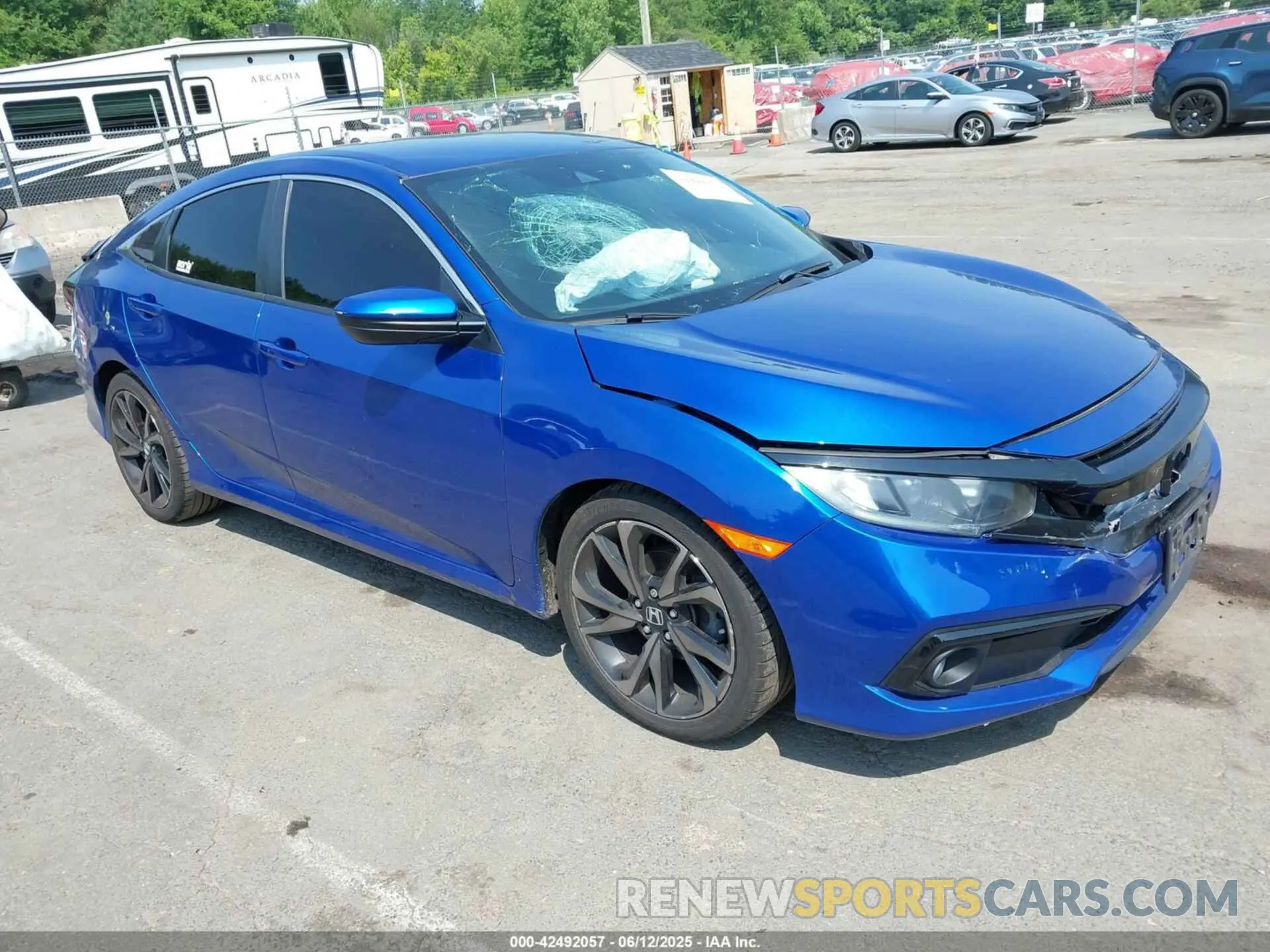 1 Photograph of a damaged car 2HGFC2F80KH594082 HONDA CIVIC 2019