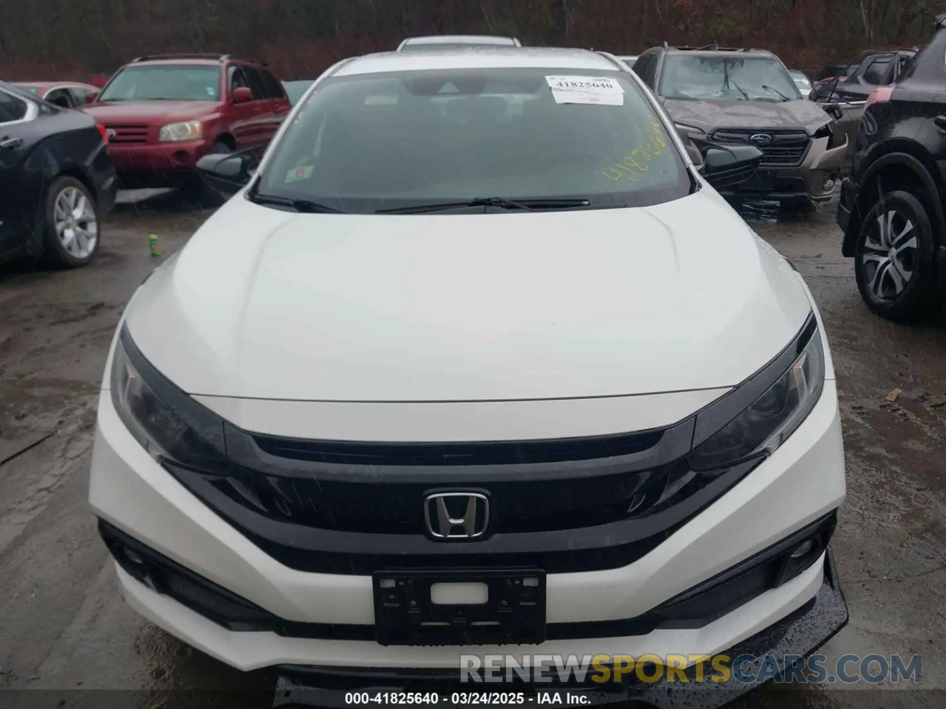 12 Photograph of a damaged car 2HGFC2F80KH605100 HONDA CIVIC 2019