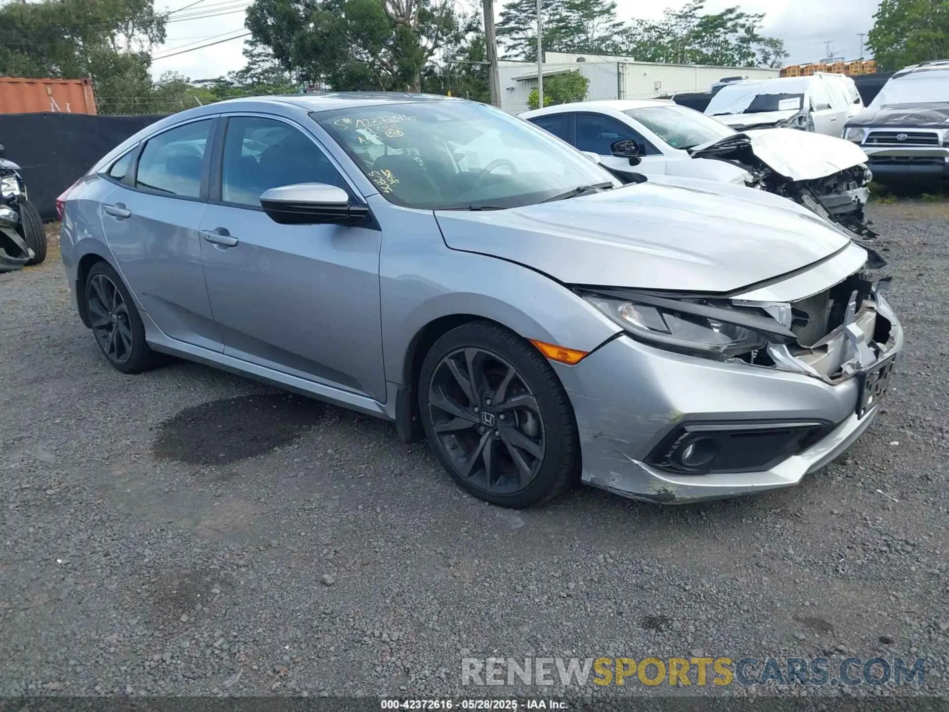 1 Photograph of a damaged car 2HGFC2F81KH512764 HONDA CIVIC 2019