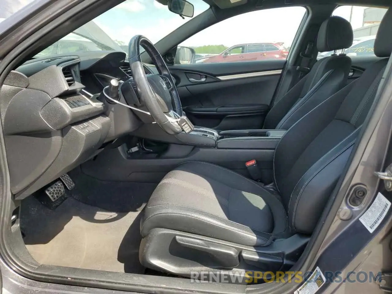 7 Photograph of a damaged car 2HGFC2F81KH513171 HONDA CIVIC 2019