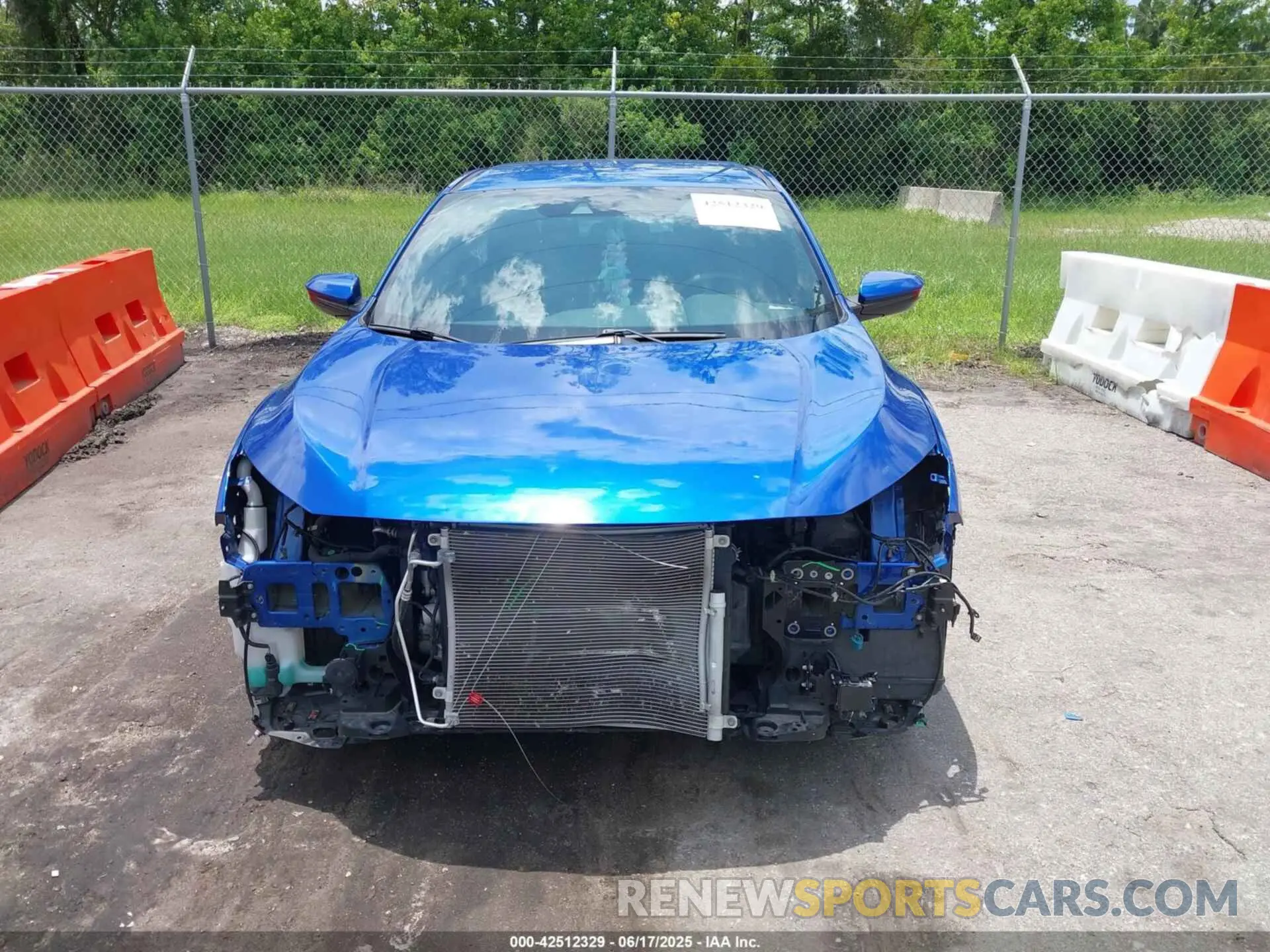 13 Photograph of a damaged car 2HGFC2F81KH513557 HONDA CIVIC 2019
