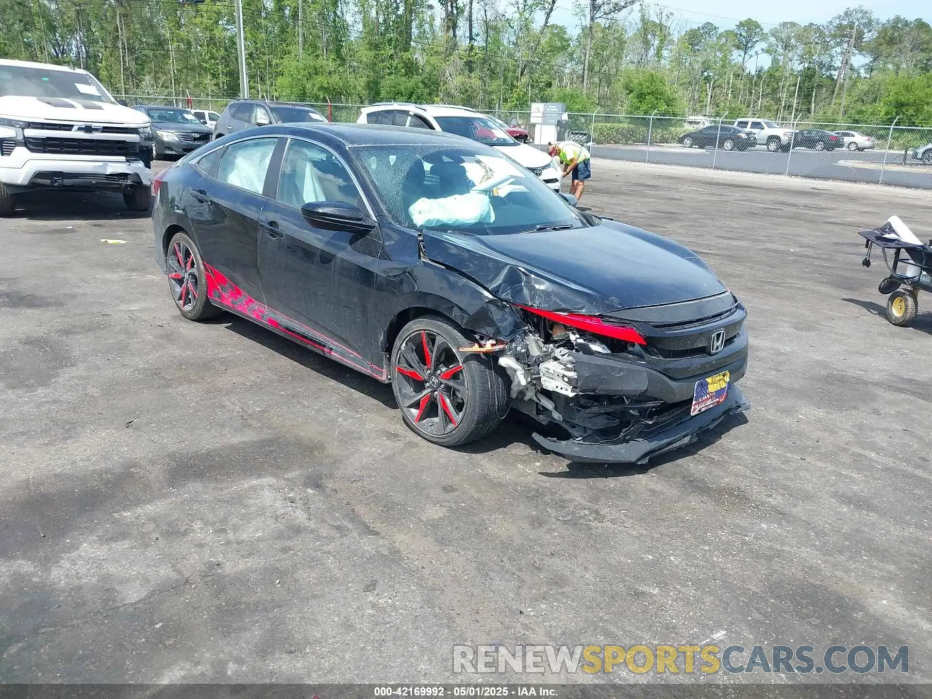 1 Photograph of a damaged car 2HGFC2F81KH529418 HONDA CIVIC 2019