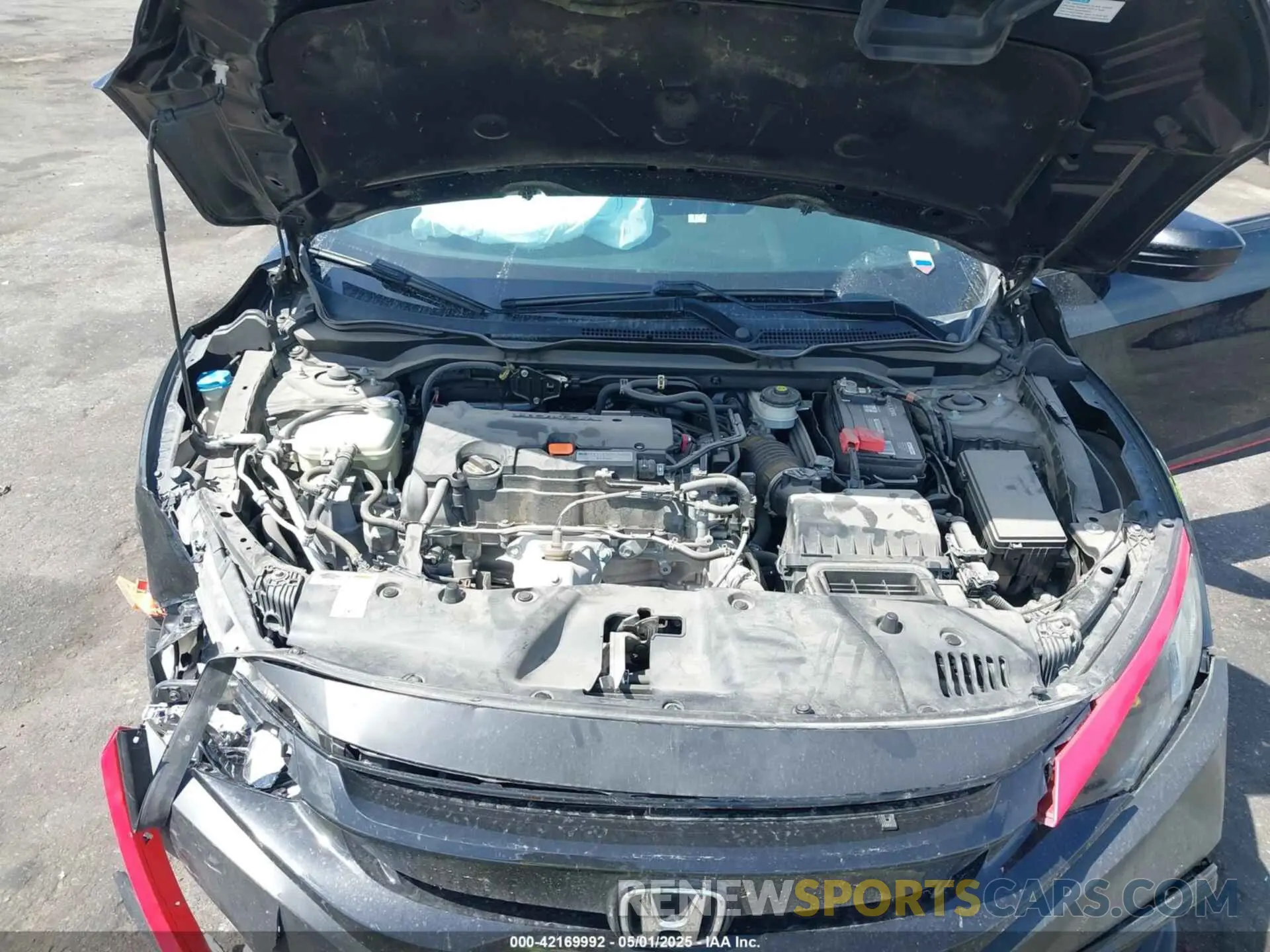 10 Photograph of a damaged car 2HGFC2F81KH529418 HONDA CIVIC 2019