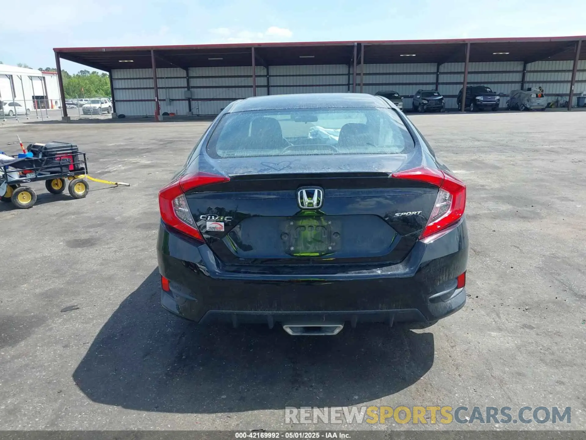 15 Photograph of a damaged car 2HGFC2F81KH529418 HONDA CIVIC 2019
