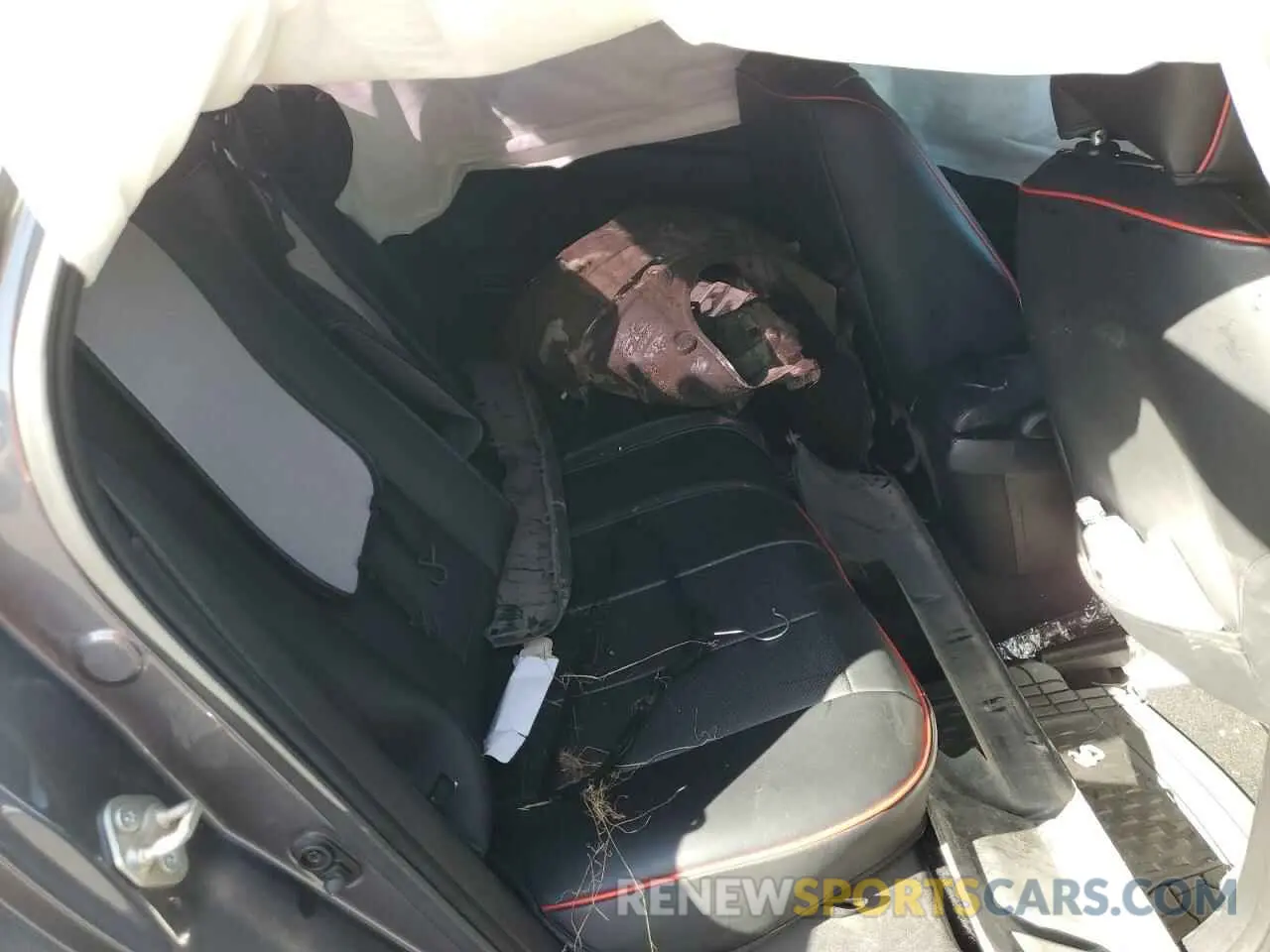10 Photograph of a damaged car 2HGFC2F81KH534571 HONDA CIVIC 2019