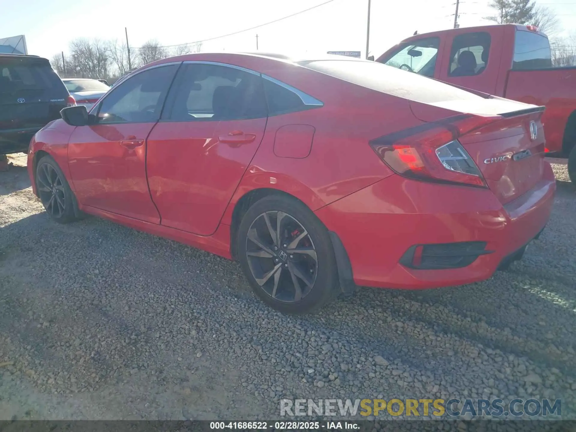 3 Photograph of a damaged car 2HGFC2F81KH535994 HONDA CIVIC 2019