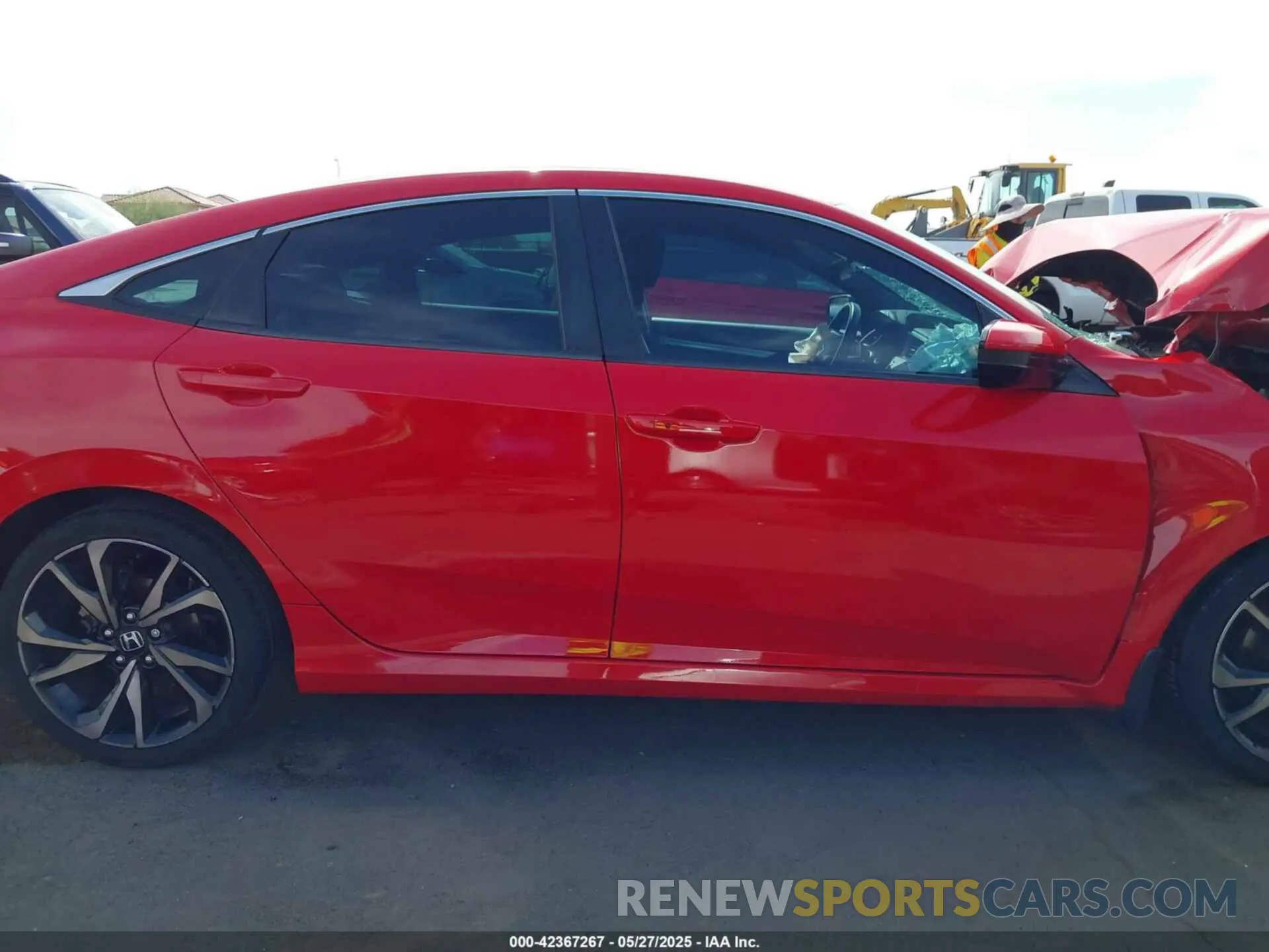 13 Photograph of a damaged car 2HGFC2F81KH548616 HONDA CIVIC 2019