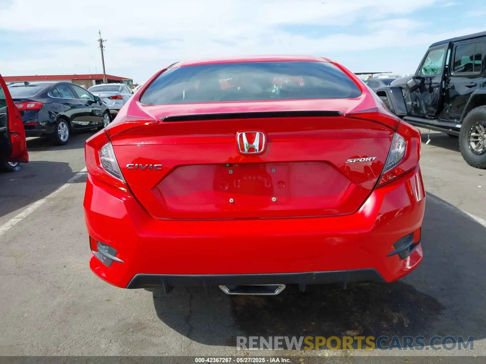 16 Photograph of a damaged car 2HGFC2F81KH548616 HONDA CIVIC 2019