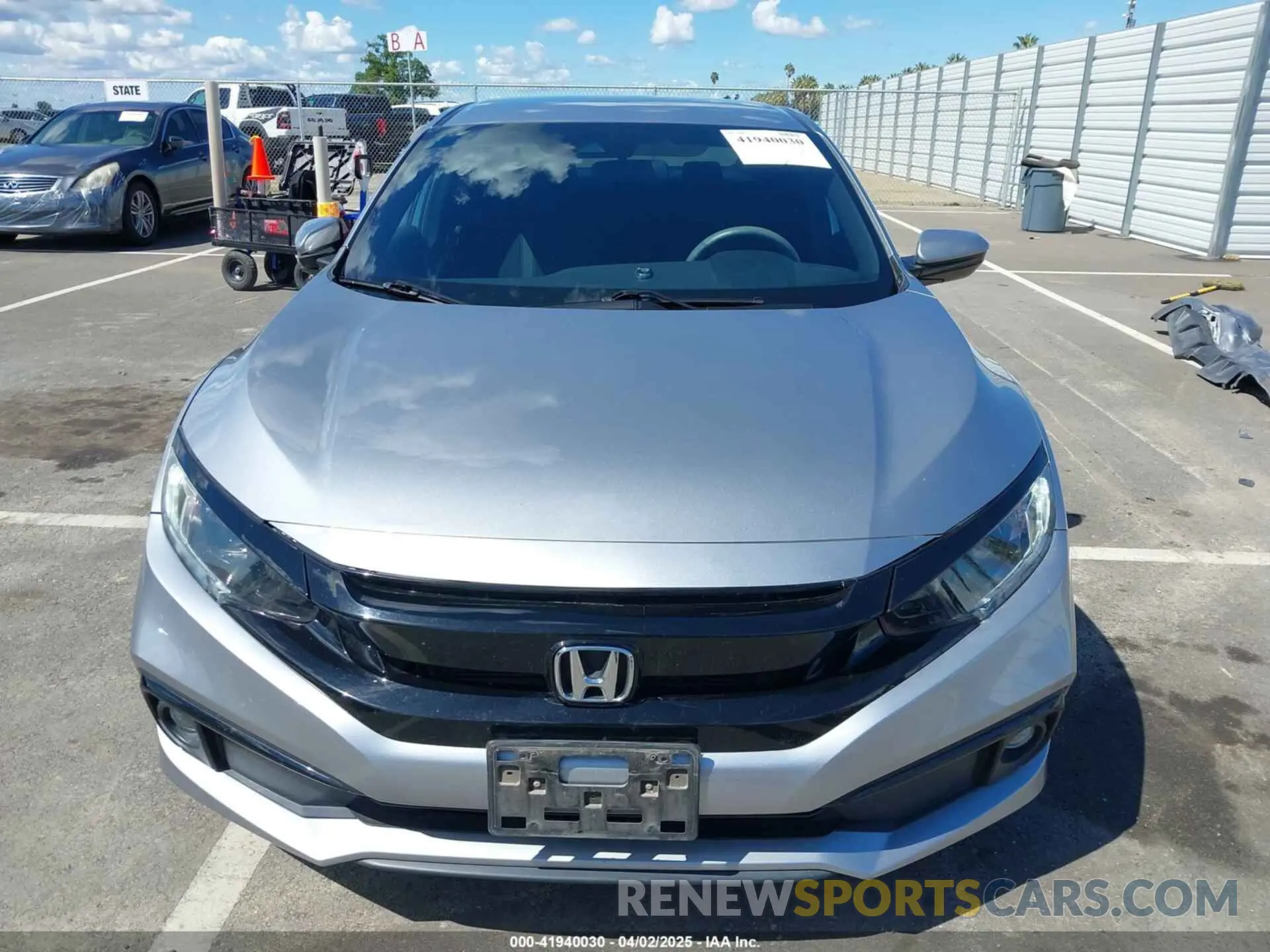 13 Photograph of a damaged car 2HGFC2F82KH519464 HONDA CIVIC 2019