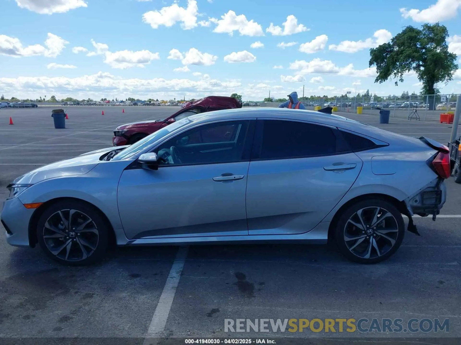 15 Photograph of a damaged car 2HGFC2F82KH519464 HONDA CIVIC 2019