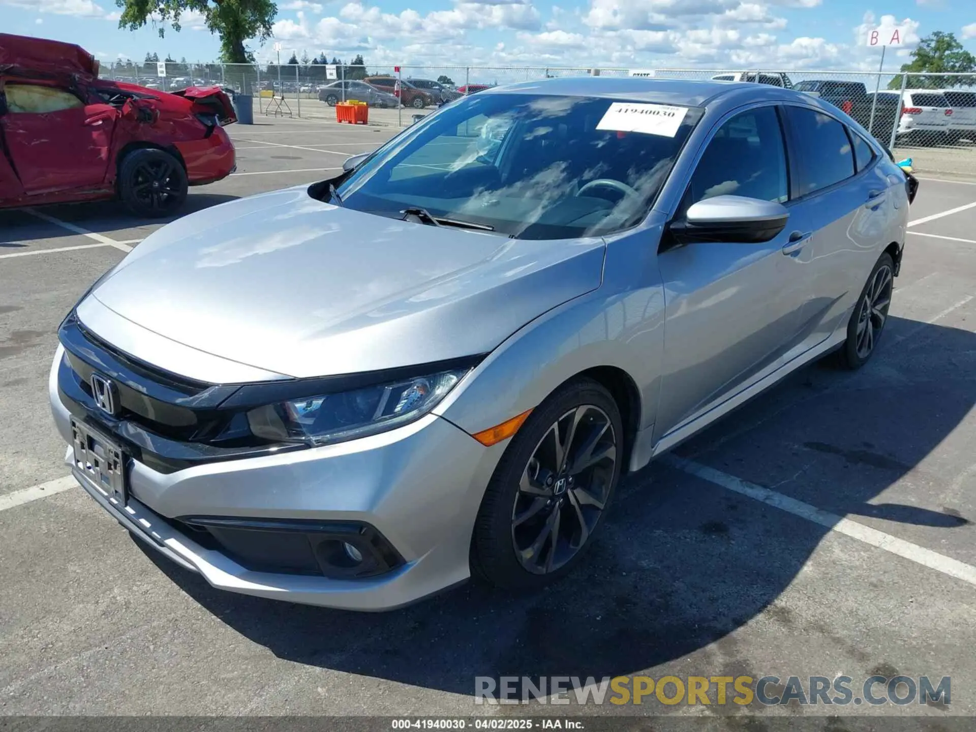 2 Photograph of a damaged car 2HGFC2F82KH519464 HONDA CIVIC 2019