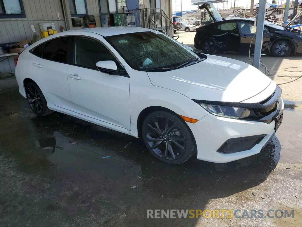 4 Photograph of a damaged car 2HGFC2F82KH528858 HONDA CIVIC 2019