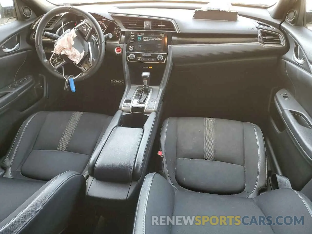 8 Photograph of a damaged car 2HGFC2F82KH528858 HONDA CIVIC 2019