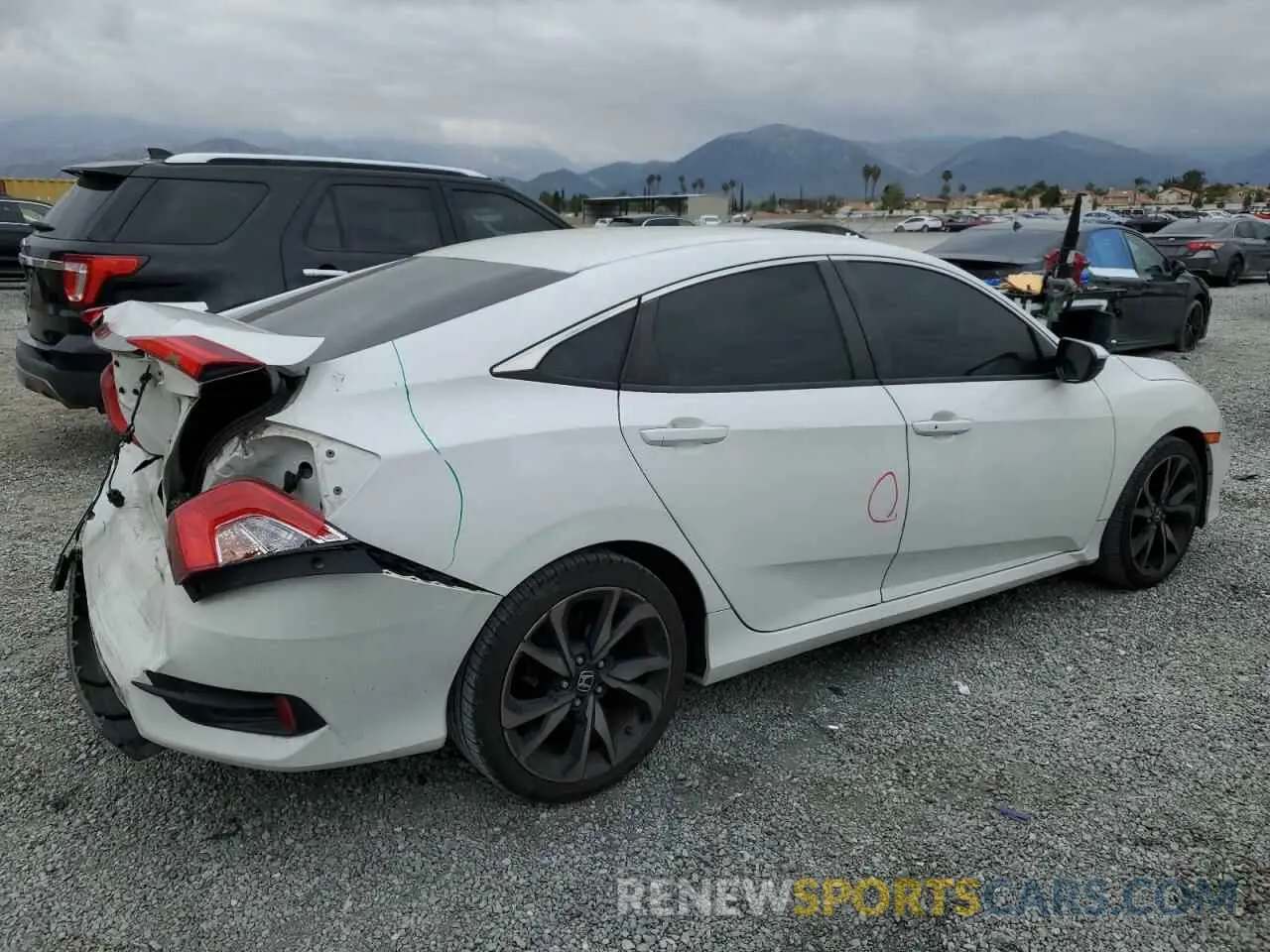 3 Photograph of a damaged car 2HGFC2F82KH528911 HONDA CIVIC 2019