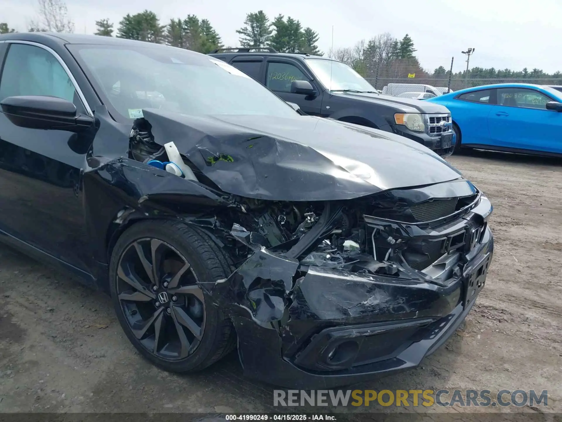6 Photograph of a damaged car 2HGFC2F82KH595024 HONDA CIVIC 2019