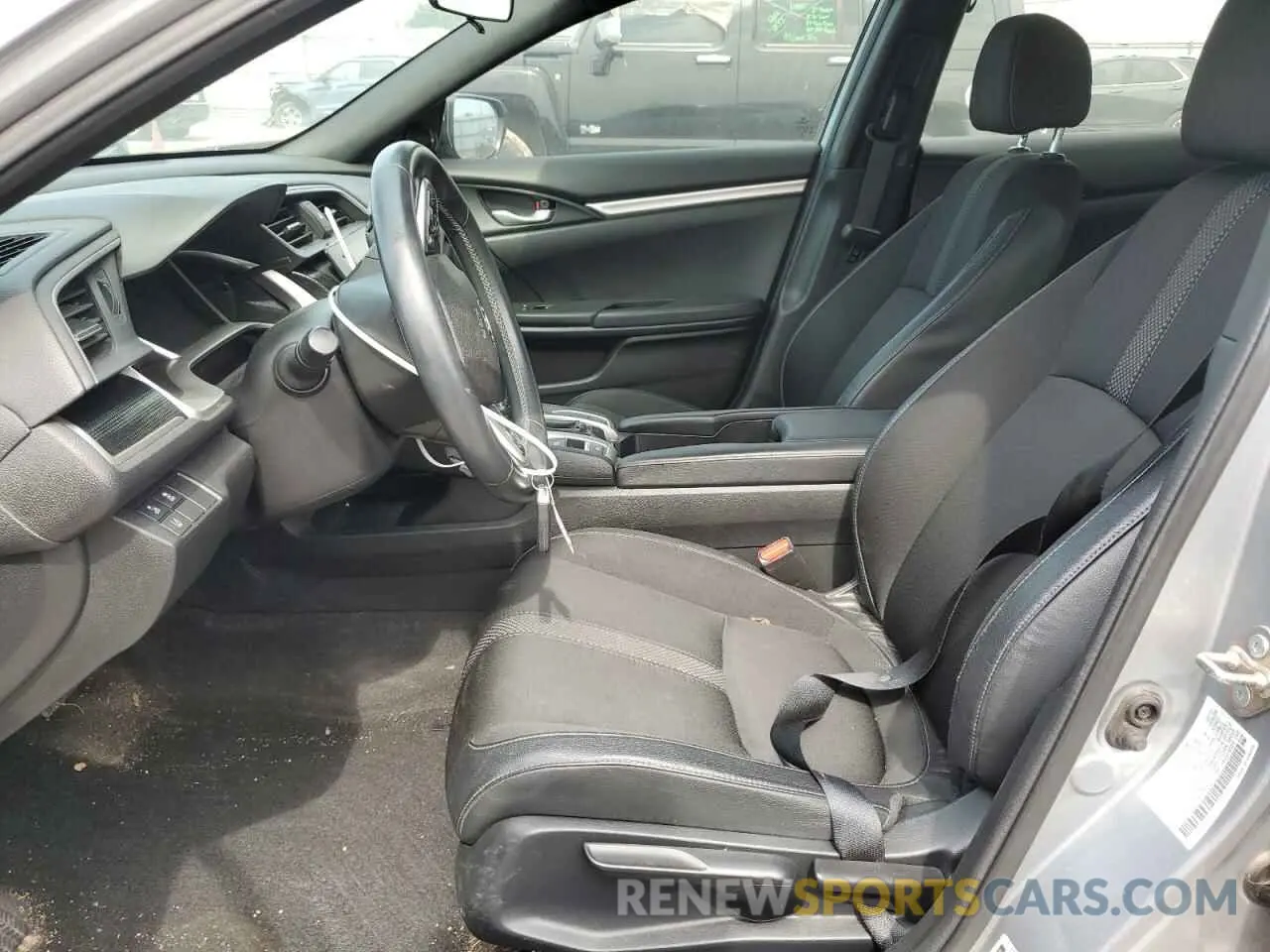 7 Photograph of a damaged car 2HGFC2F82KH598599 HONDA CIVIC 2019