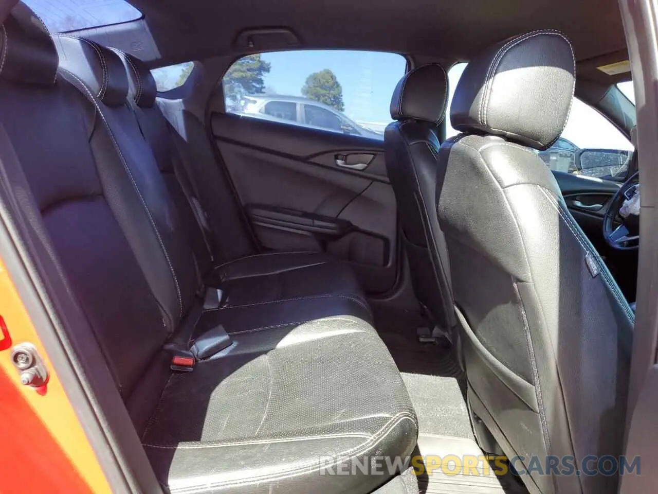 11 Photograph of a damaged car 2HGFC2F83KH511793 HONDA CIVIC 2019