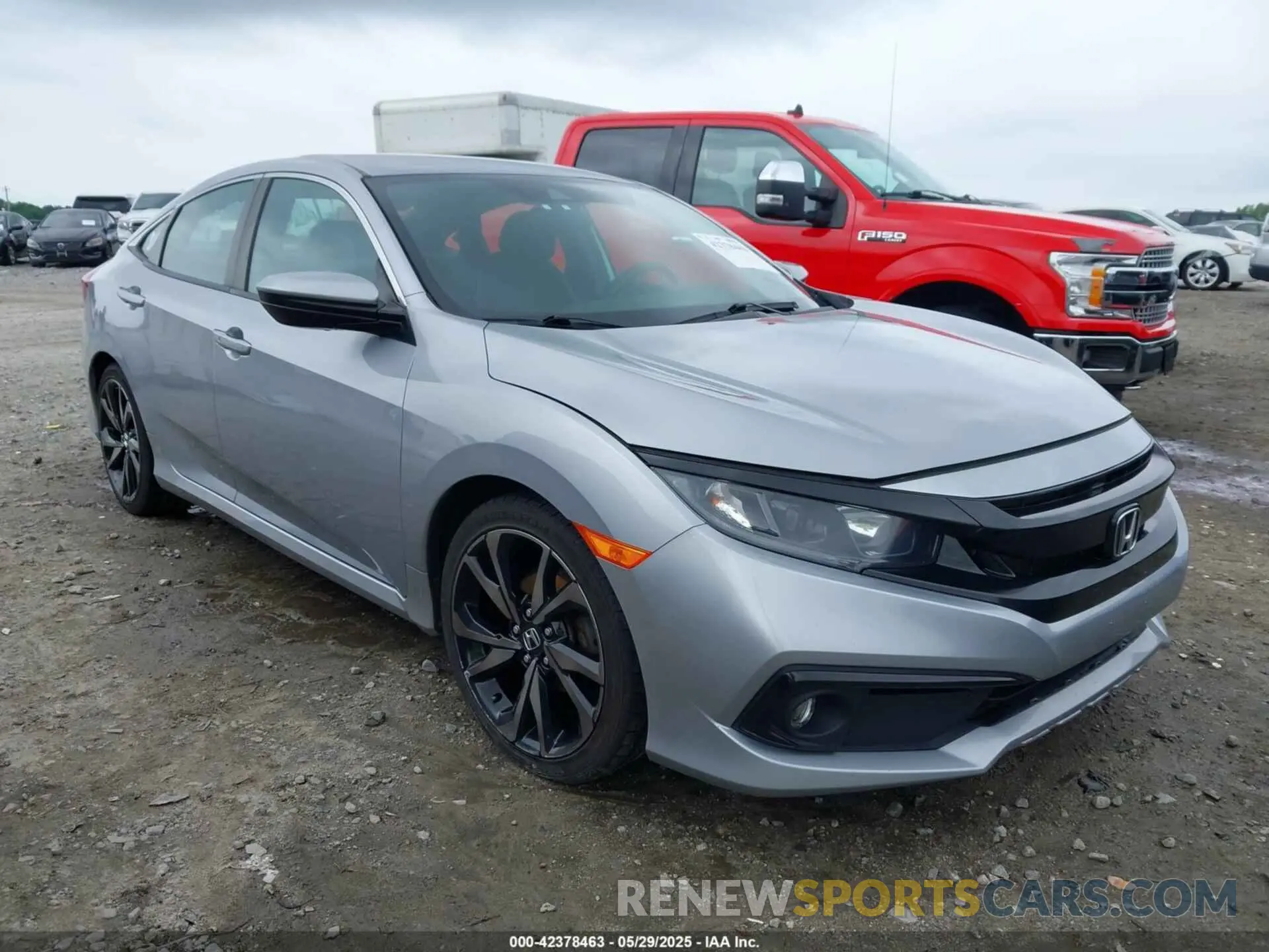 1 Photograph of a damaged car 2HGFC2F83KH527766 HONDA CIVIC 2019