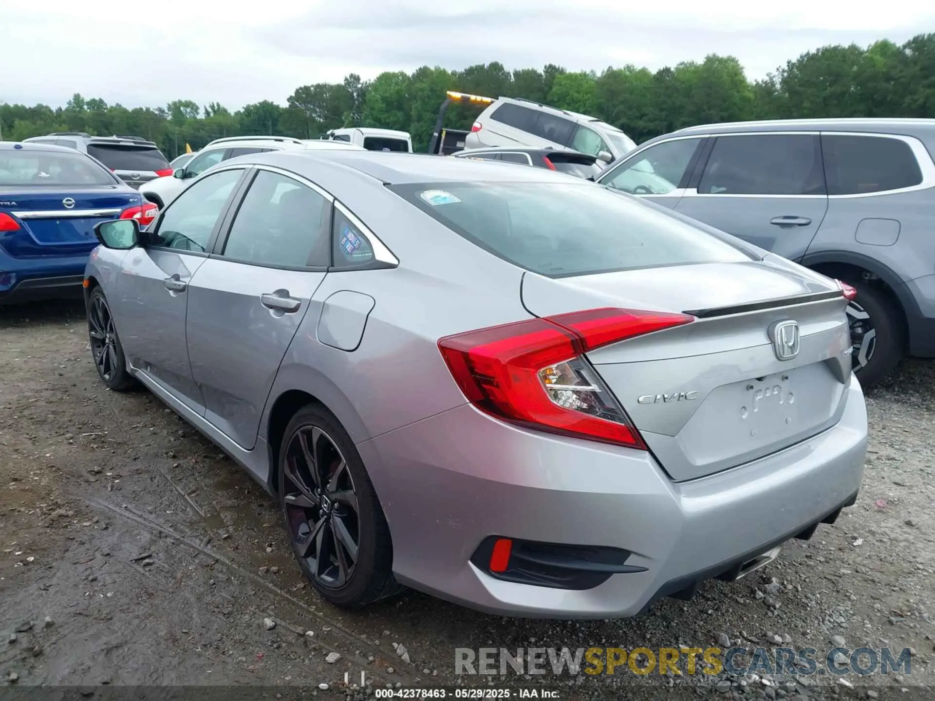 3 Photograph of a damaged car 2HGFC2F83KH527766 HONDA CIVIC 2019